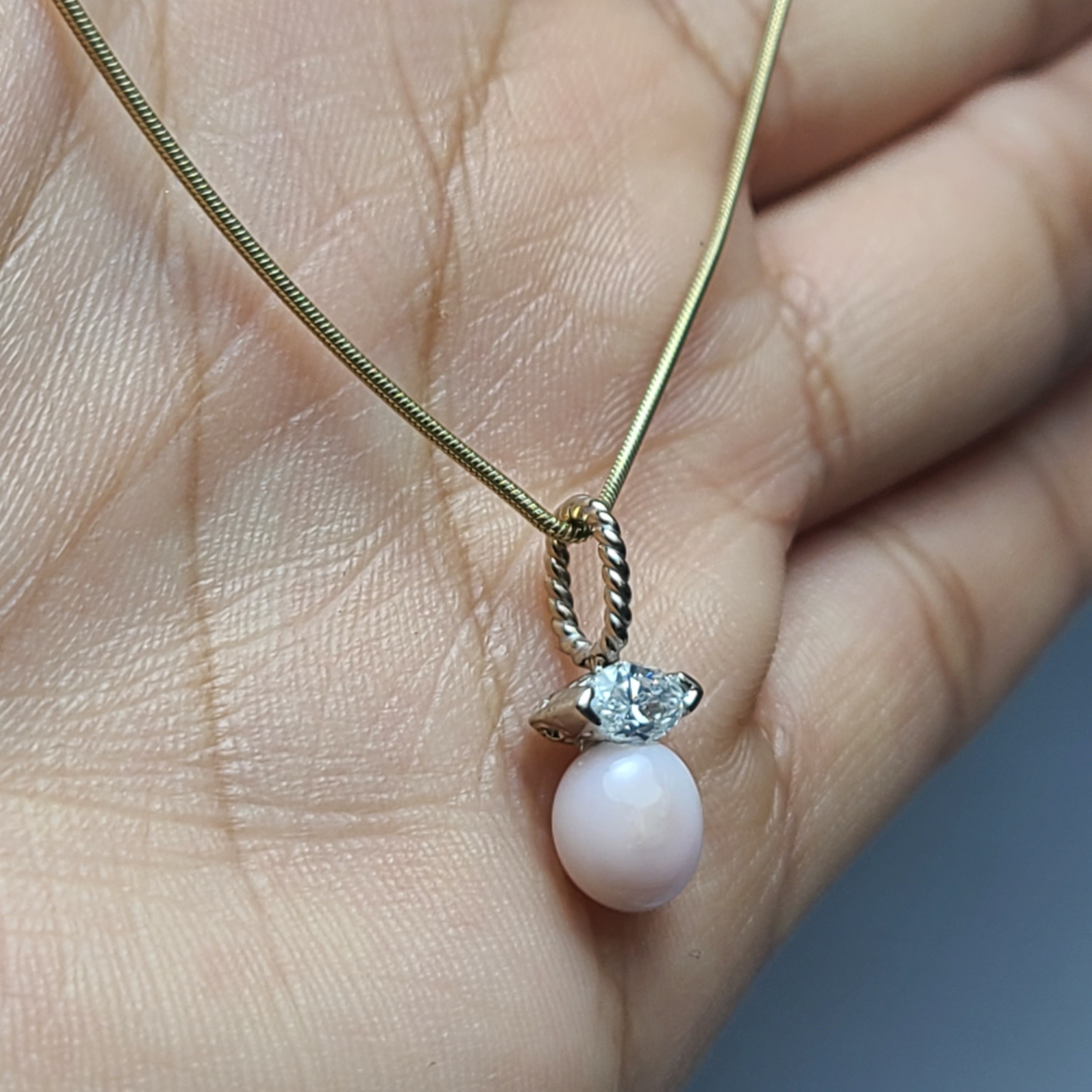Beautiful Marquise Diamond in 18K White Gold Pink Conch Pearl Pendant Charm