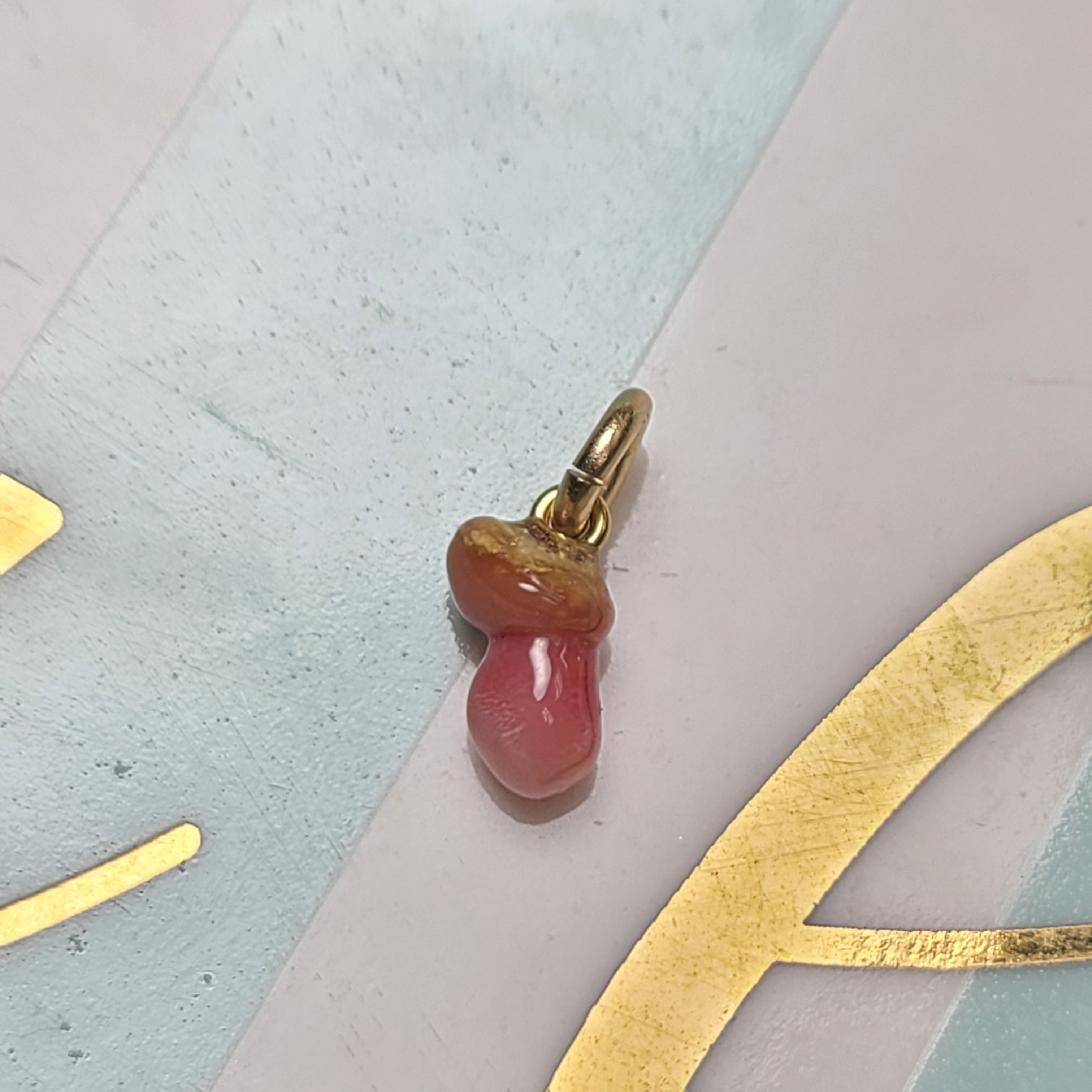 14K Yellow Gold Unique Soft Pink Textured Conch Pearl Pendant Charm
