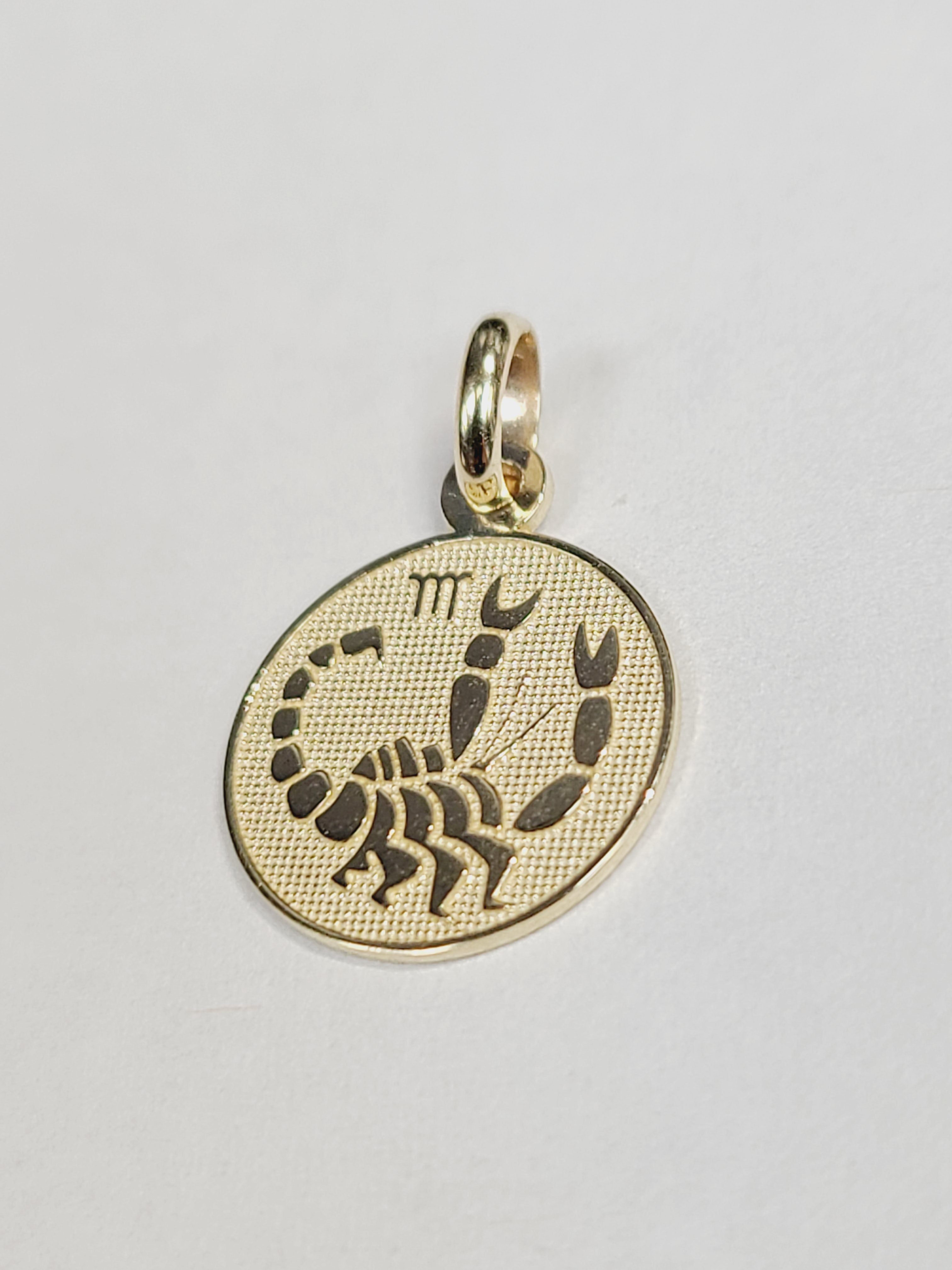 14K Yellow Gold Scorpio Horoscope Charm Pendant .67"