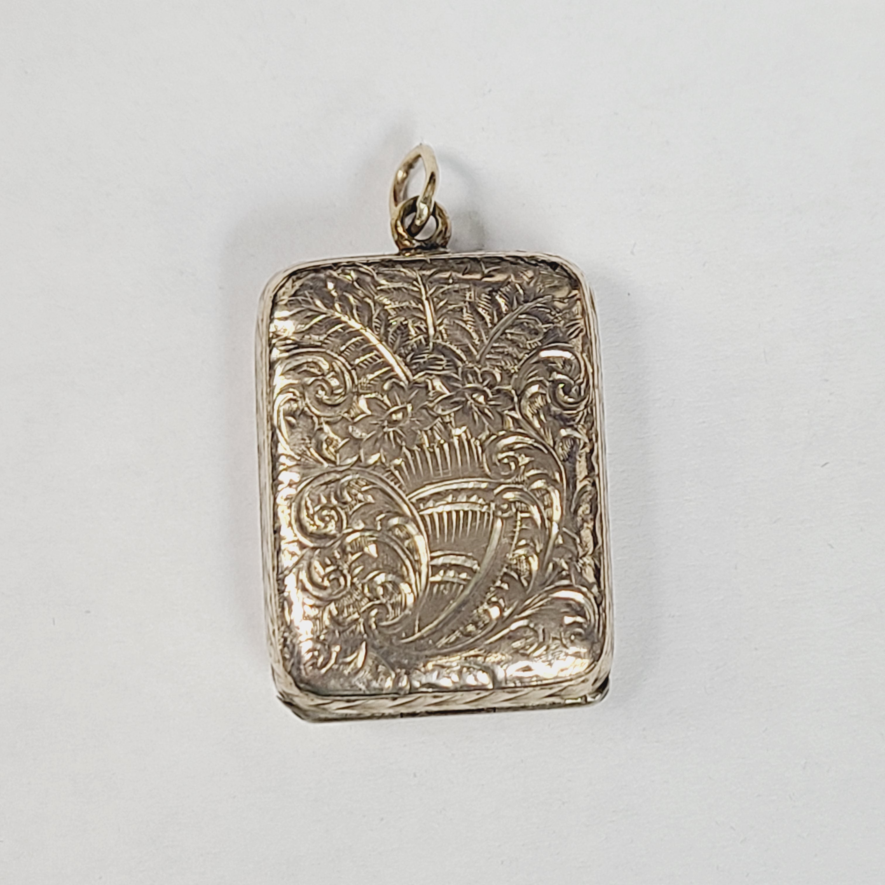 9ct Rose Gold Engraved Locket Container Charm