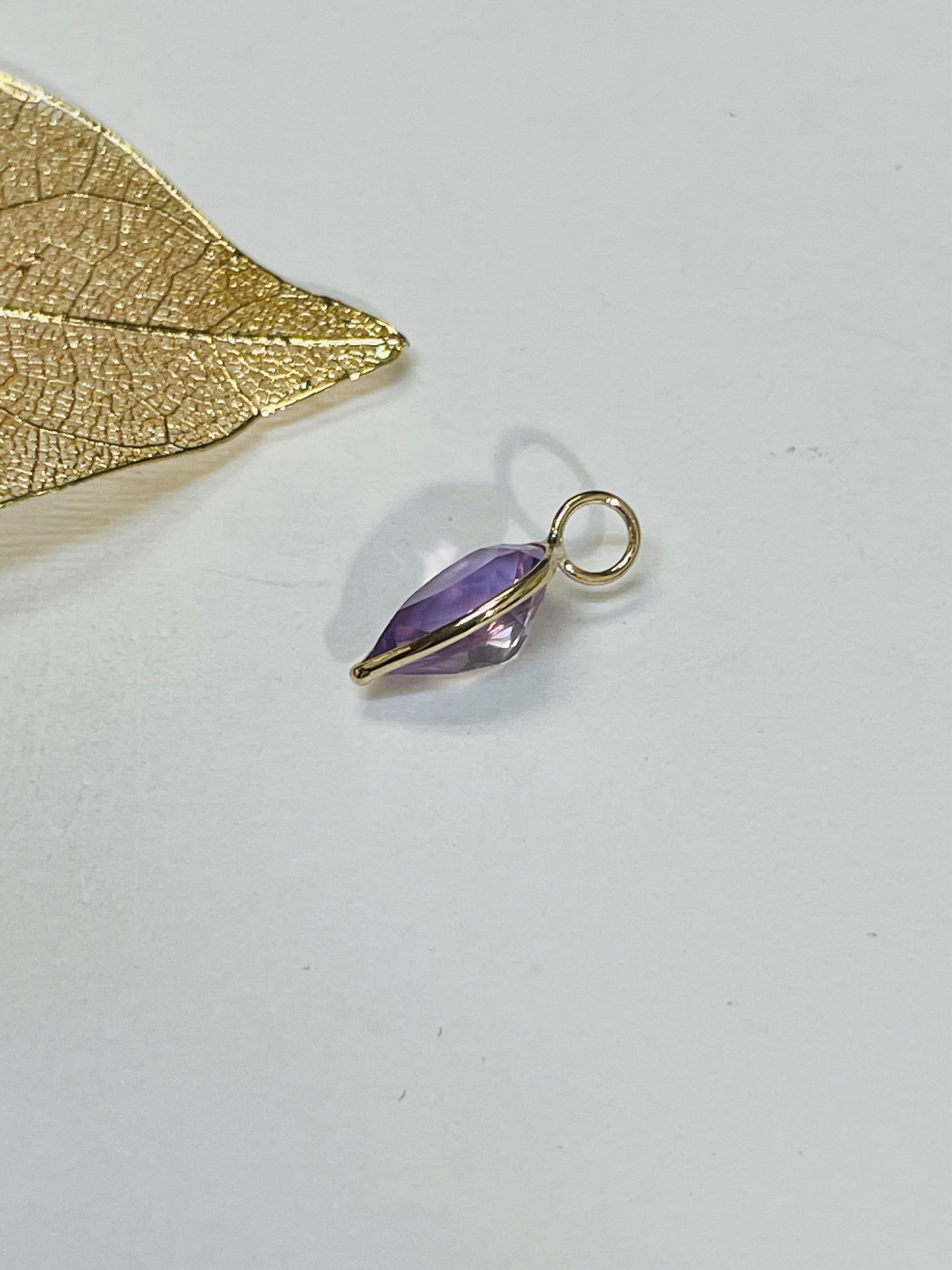 1.7CT Lavendar Amethyst Pear 14K Yellow Gold Pendant Charm 15x8mm