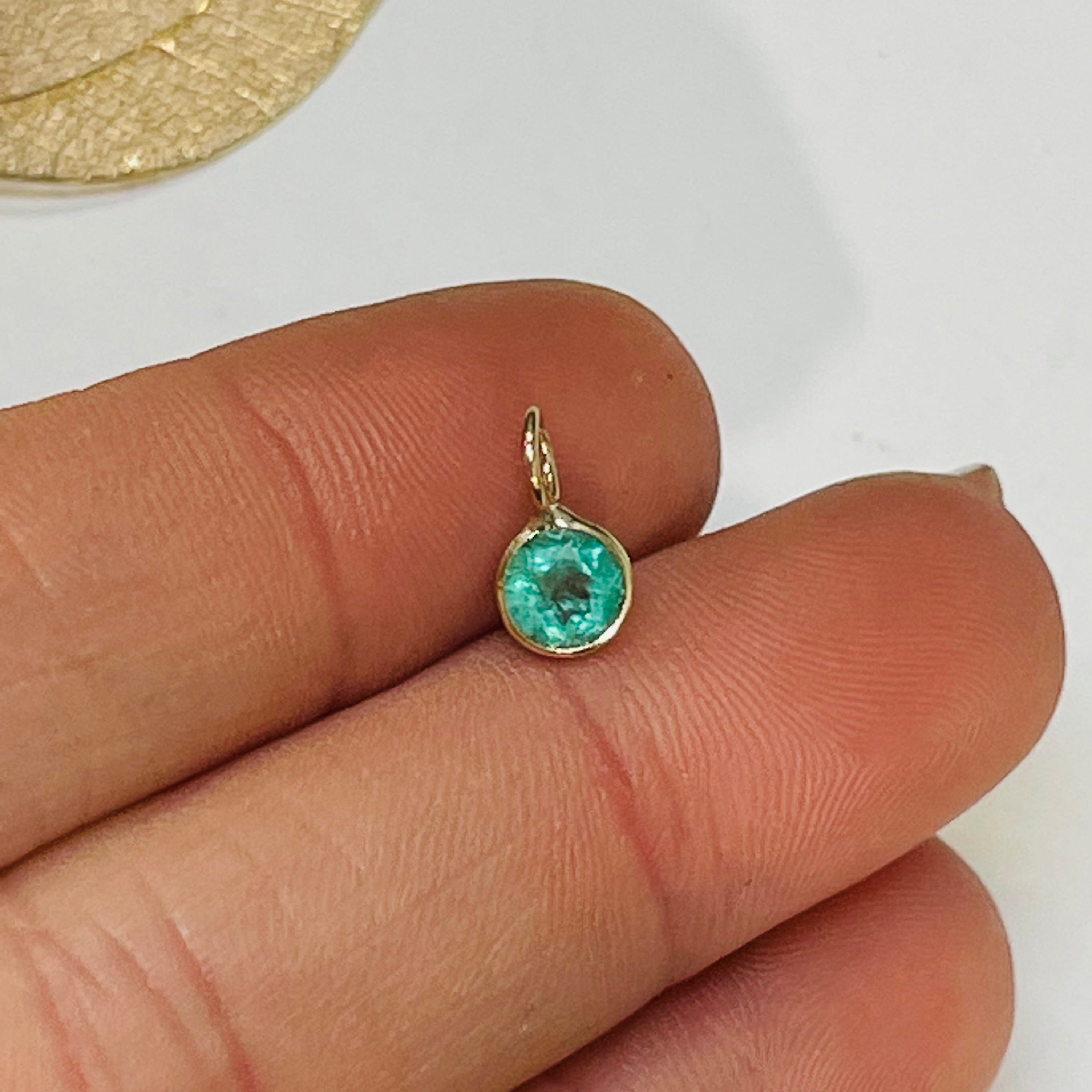 .40CT Colombian Emerald 14K Yellow Gold Pendant Charm