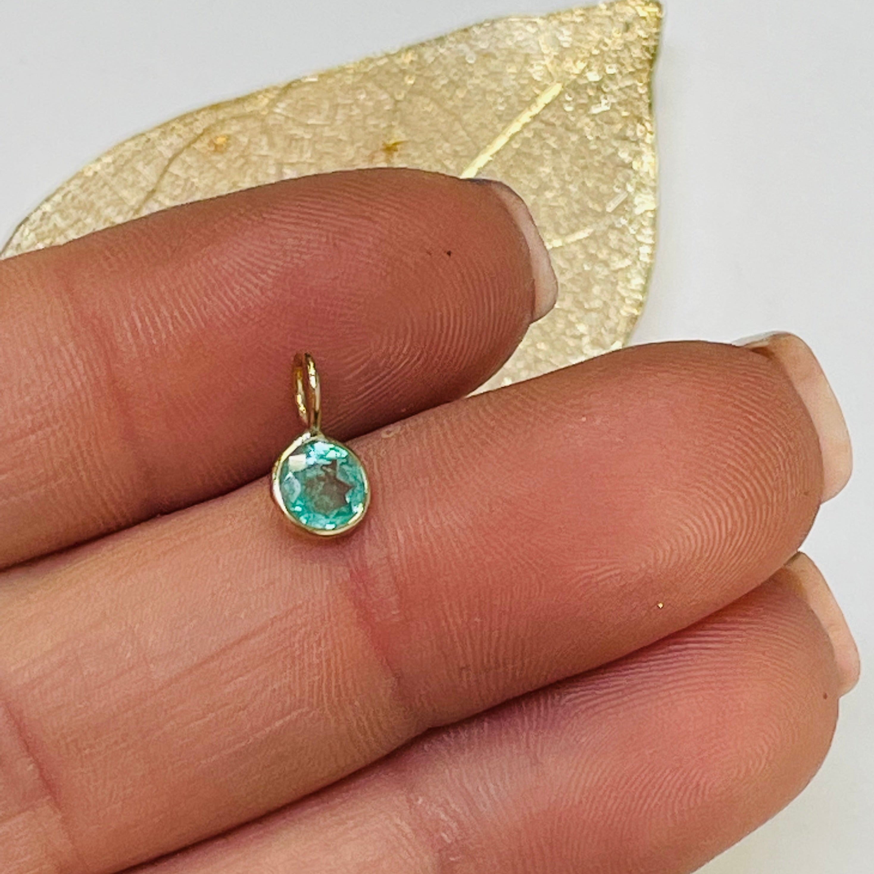 .40CT Colombian Emerald 14K Yellow Gold Pendant Charm