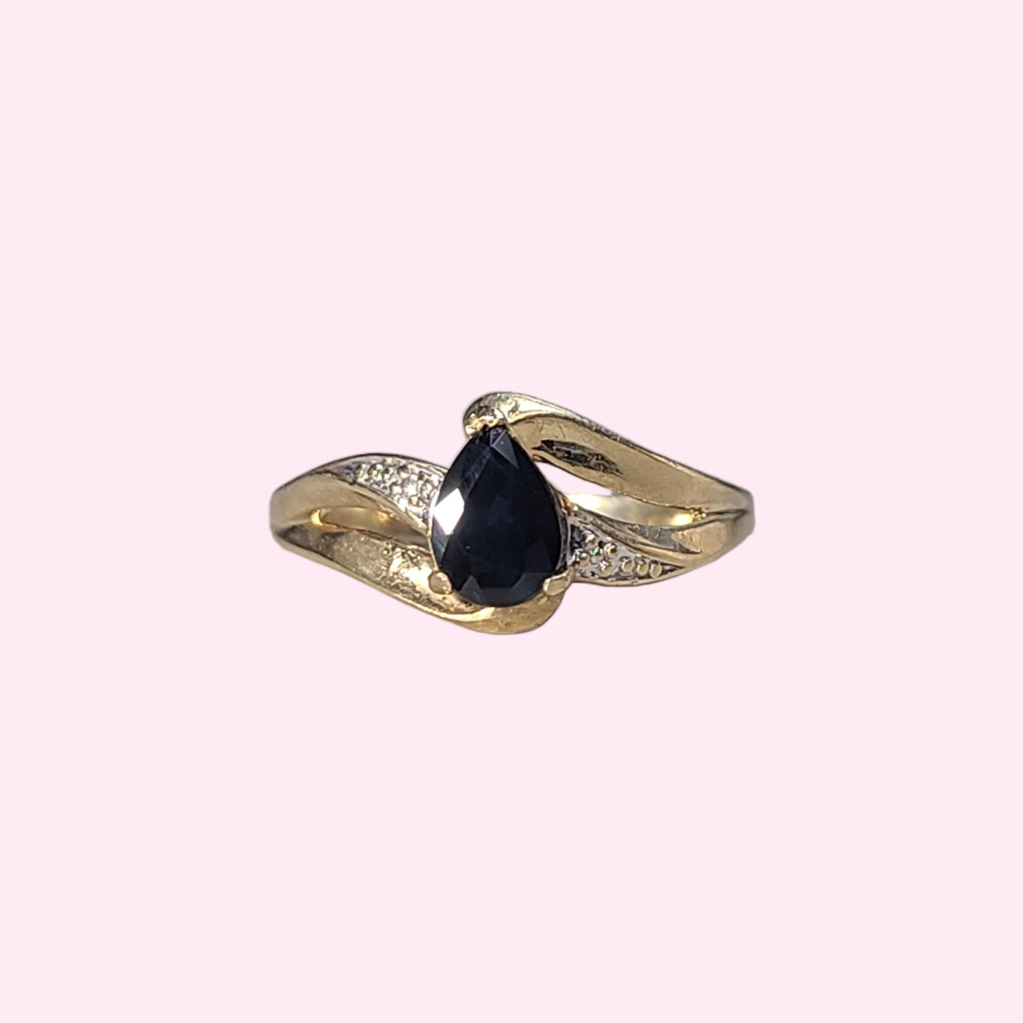 10K Yellow Gold Sapphire Diamond Ring Size 6.25