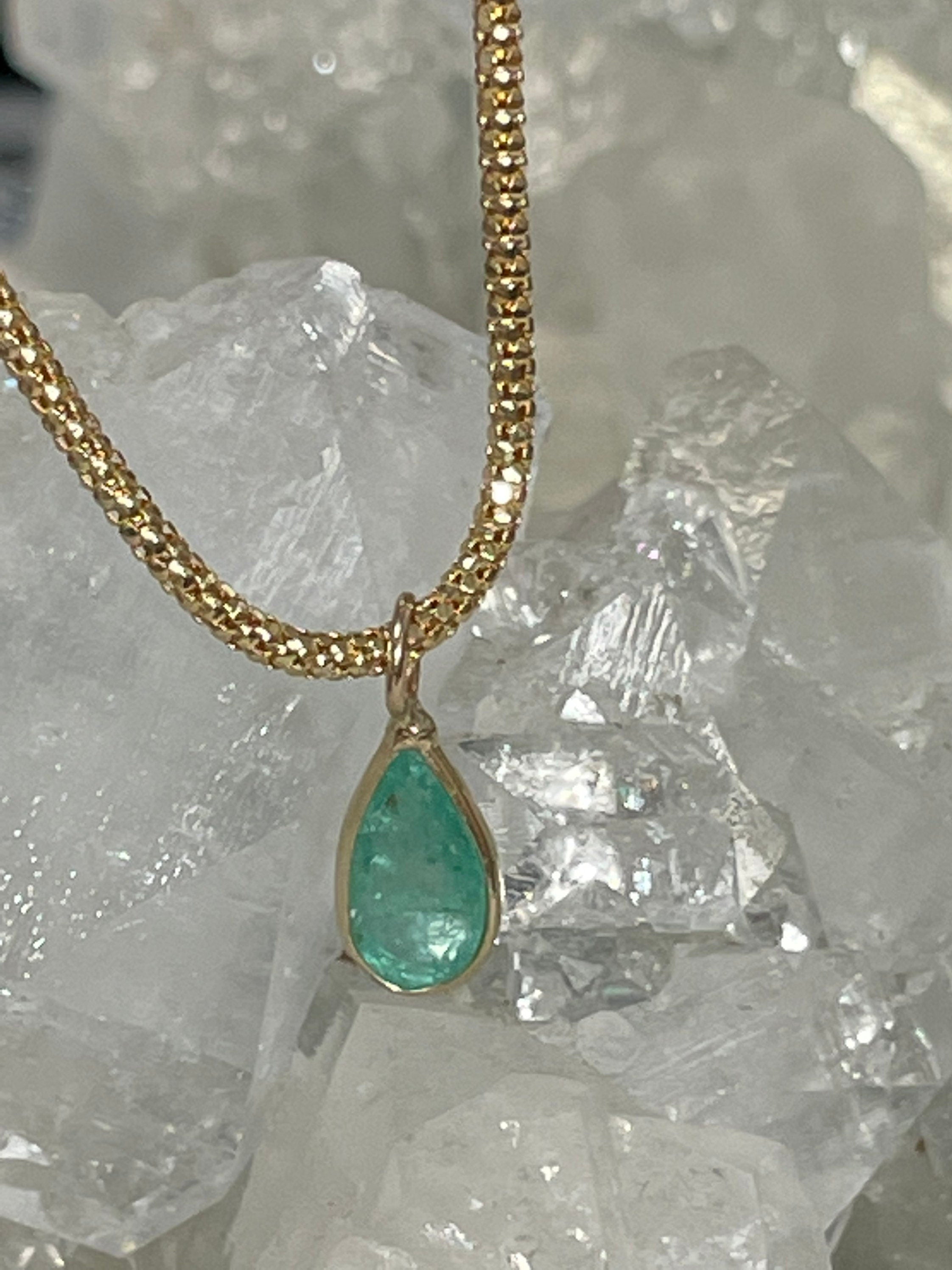 Shimmering! 1.1CT Natural Colombian Emerald 14K Yellow Gold Bezeled Charm Pendant OOAK 15X5mm