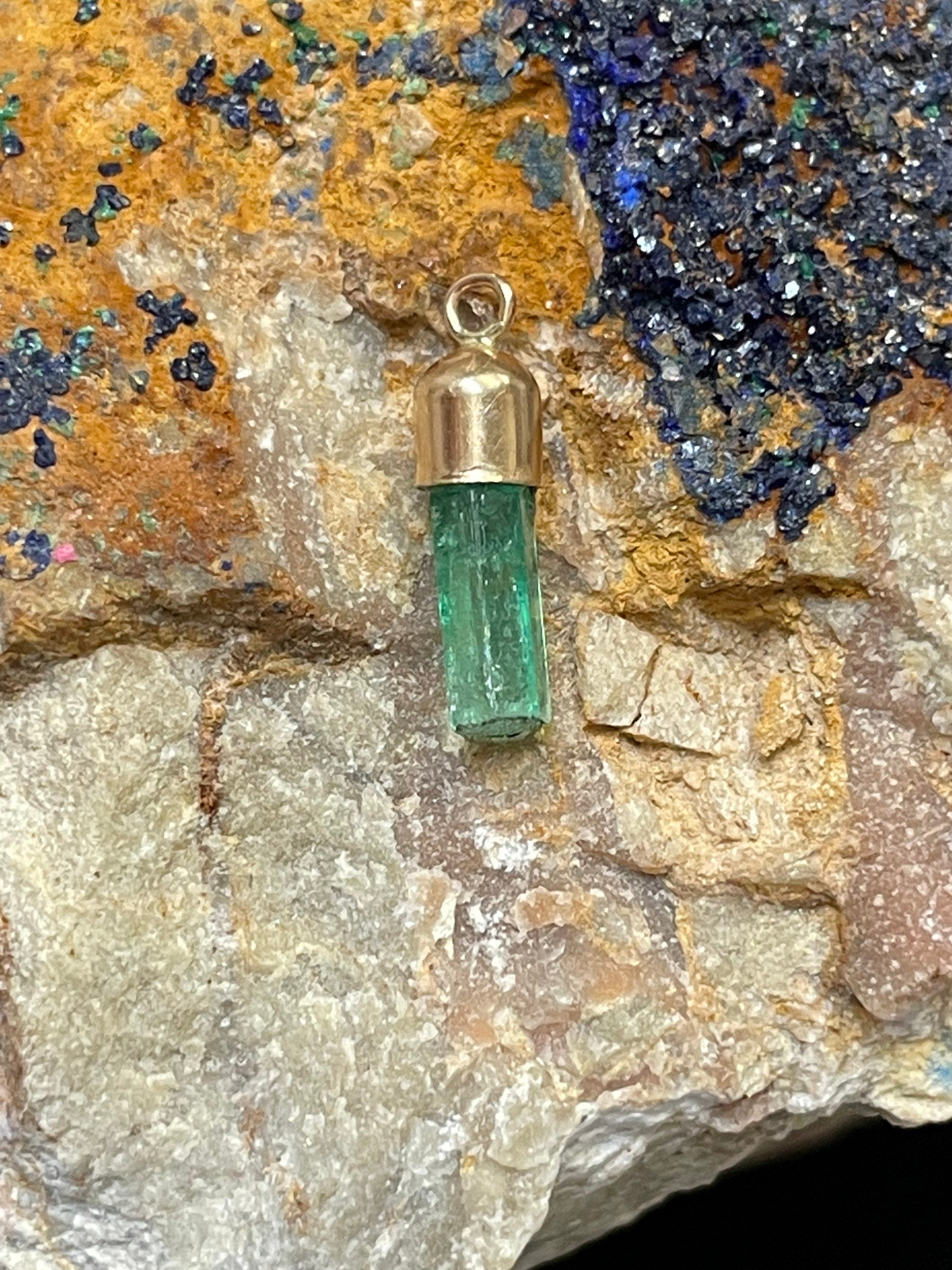 14K Yellow Gold Rough Colombian Emerald Crystal Pendant Charm 15x4mm