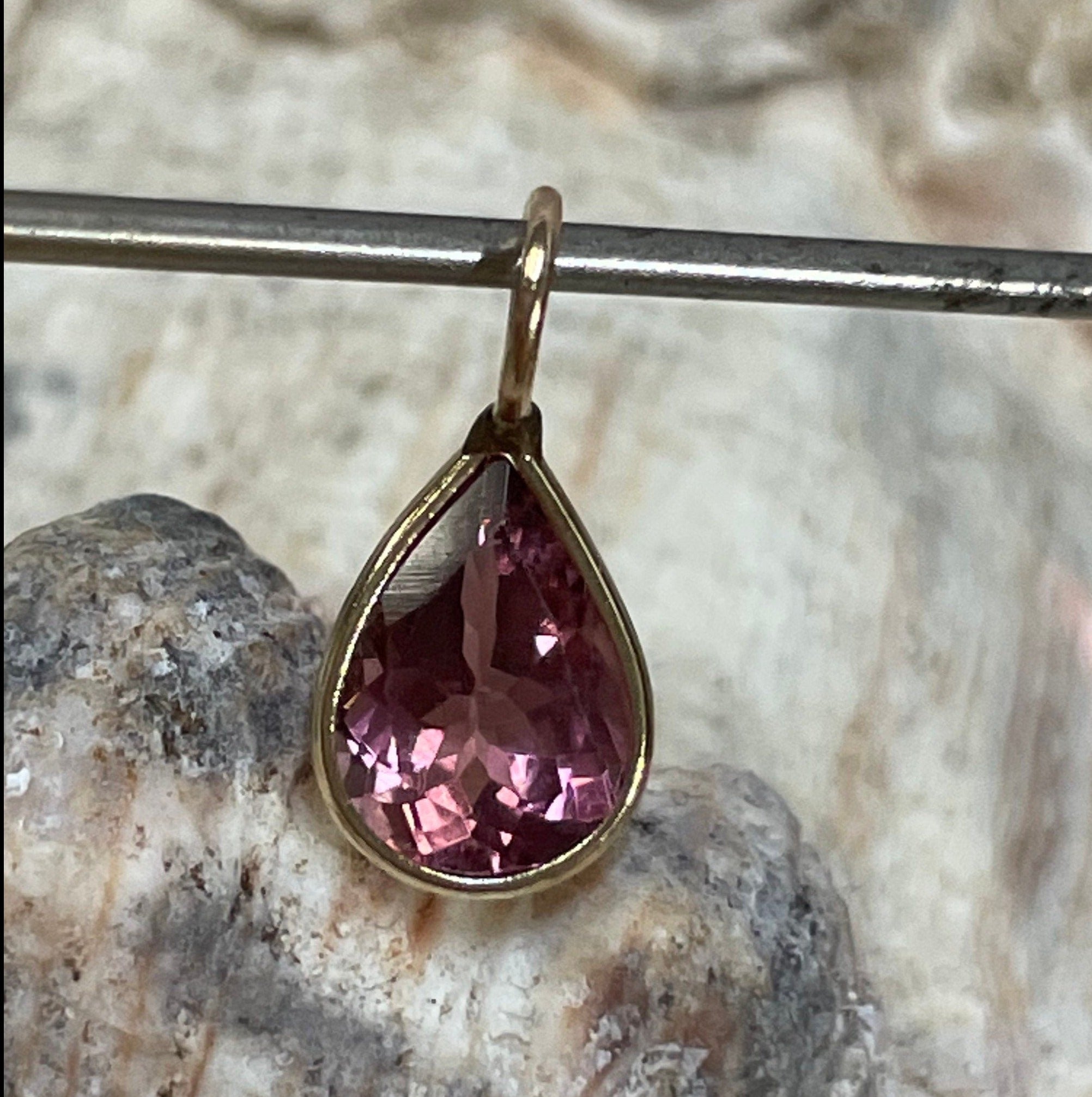 1.6CT Purplish Tourmaline Pear Shape in Solid 14K Yellow Gold