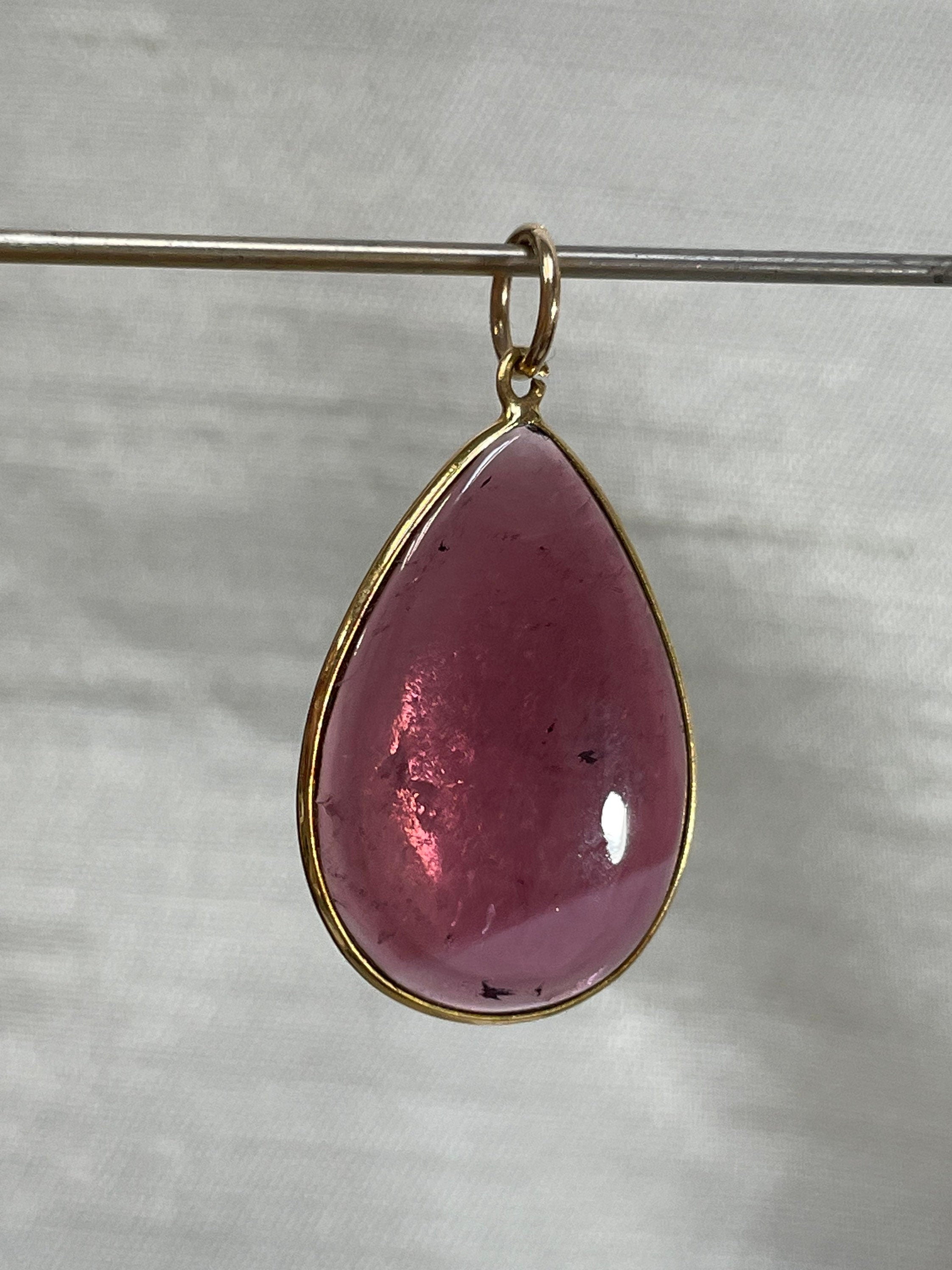 6CT Natural Purplish Fuccia Tourmaline Pear Shape in Solid 14K Yellow Gold Pendant Charm 25mm