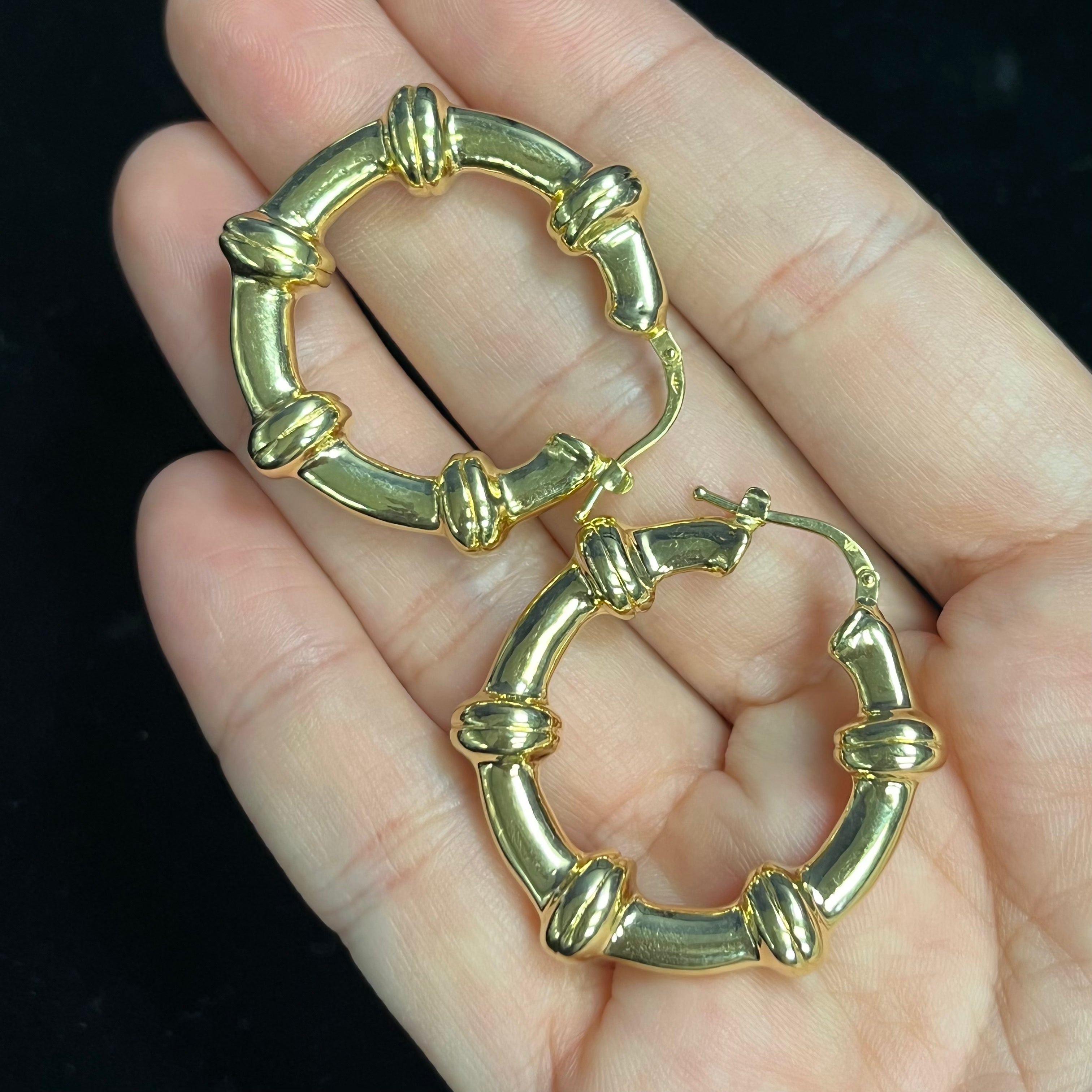 Anchor 1.25" 14K Yellow Gold Puffy Sleek Hoops