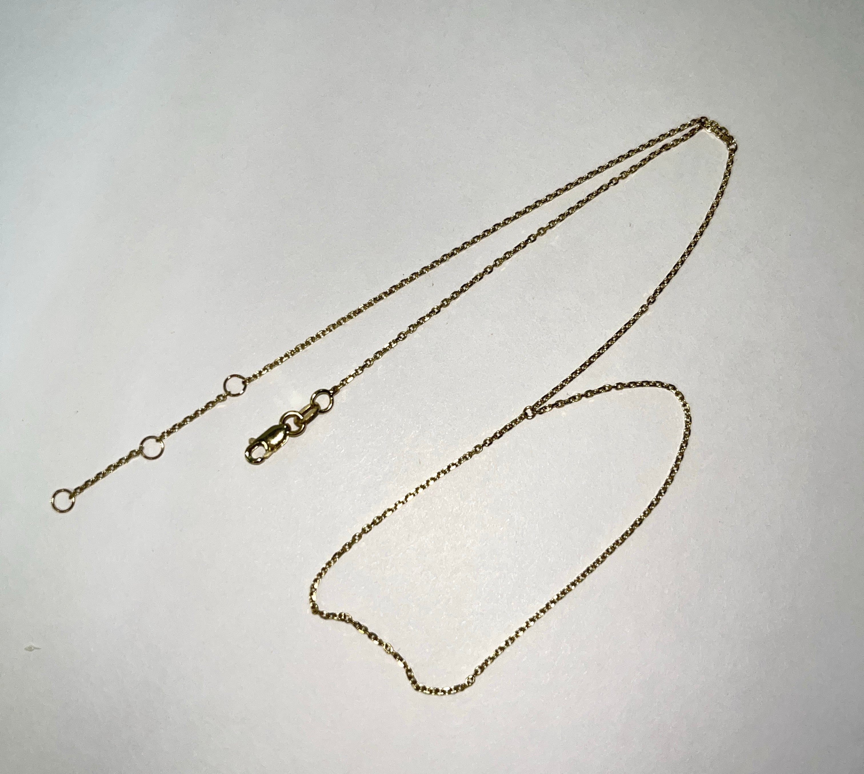 Plain 14K Yellow Gold Rolo Hand Chain