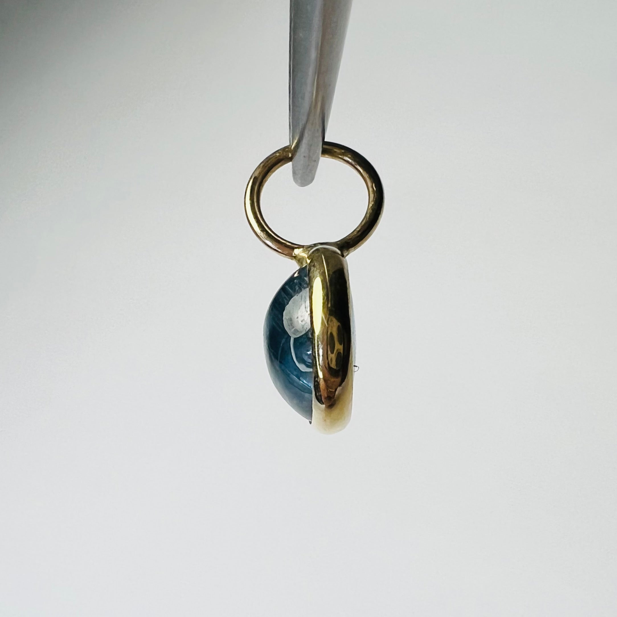 Natural Cabochon Sapphire 14K Yellow Gold Pendant Charm 12x6.5mm