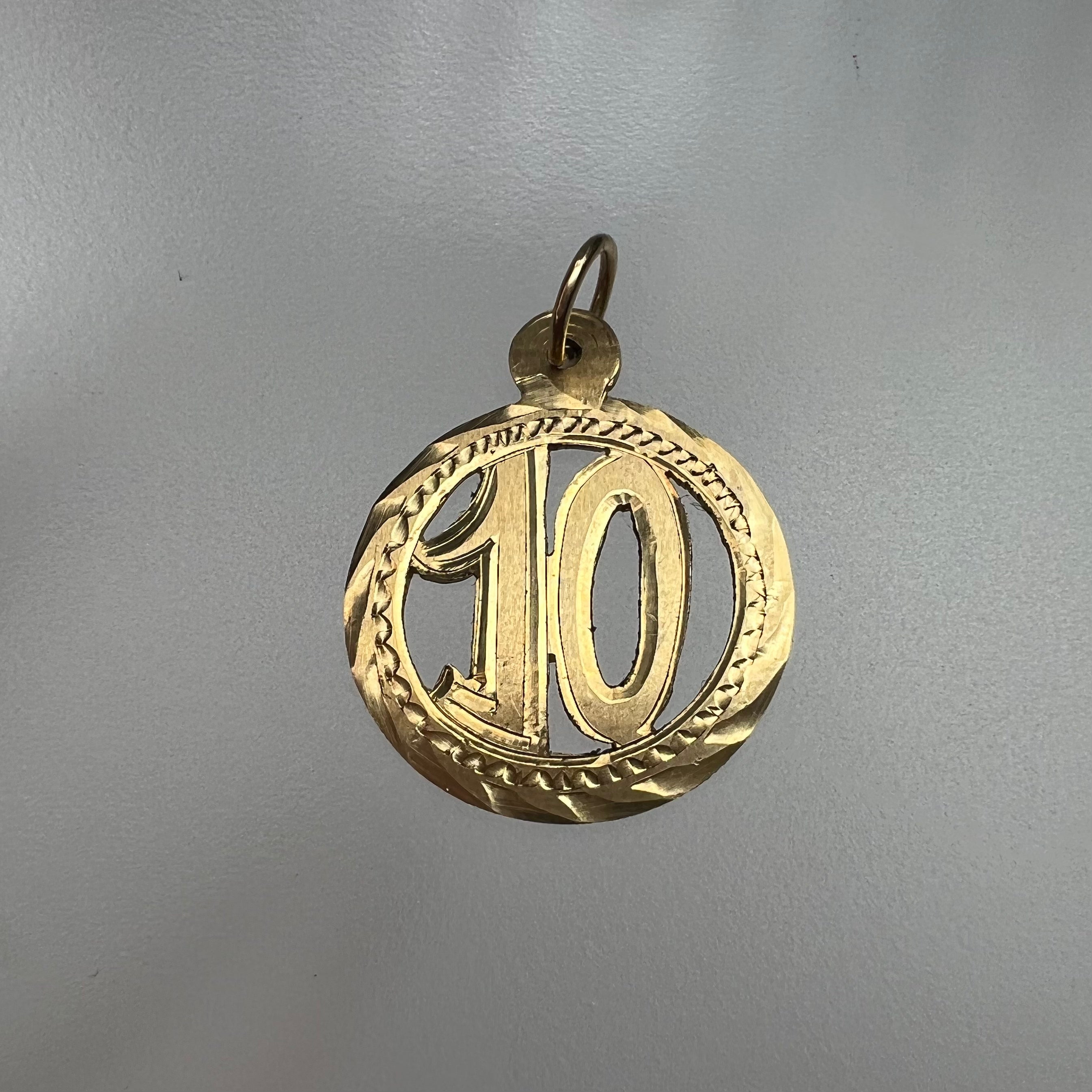 Circle Number 10 Pendant 14K Yellow Gold