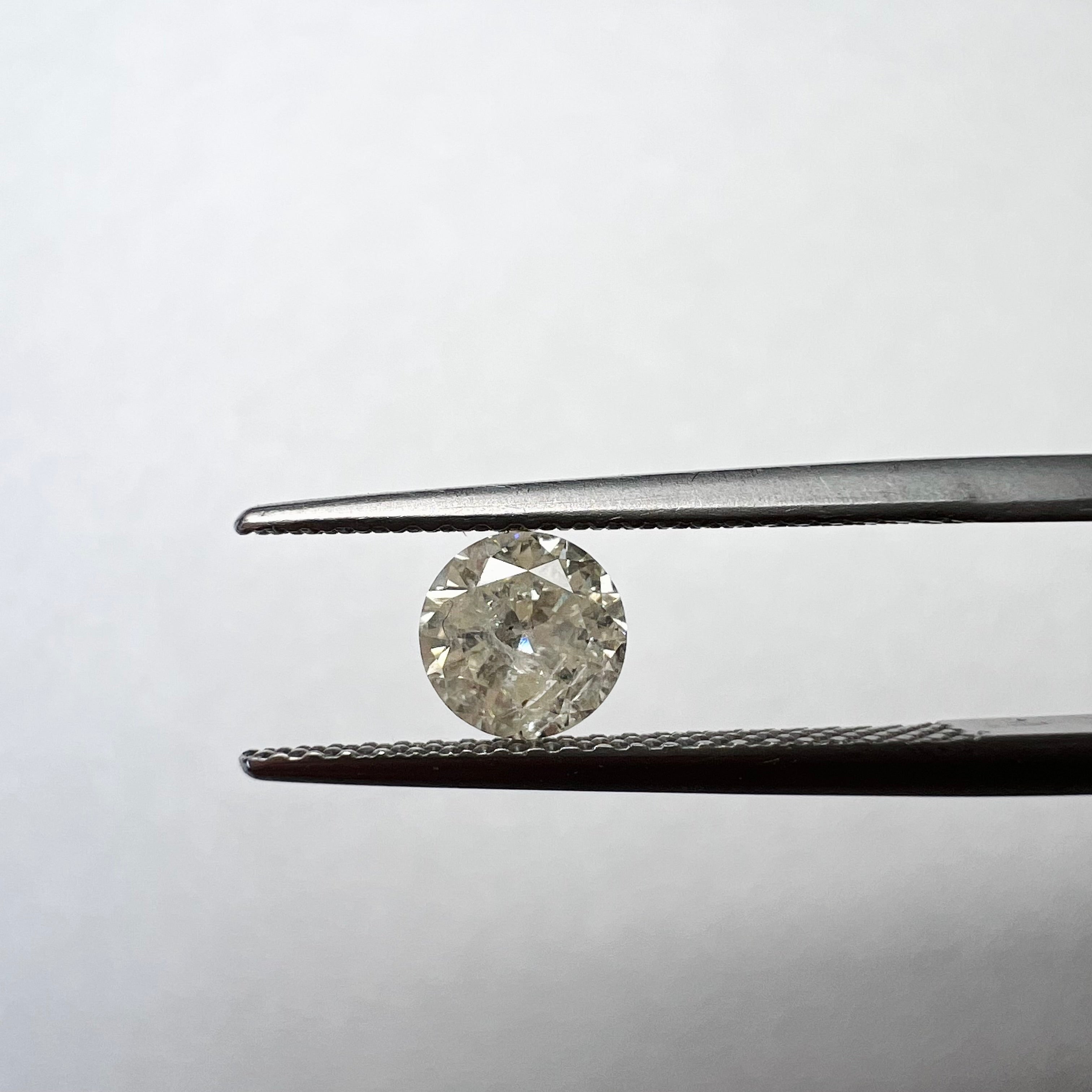 .66CT Brilliant Round Diamond N J1 5.35x3.41mm Natural Earth mined