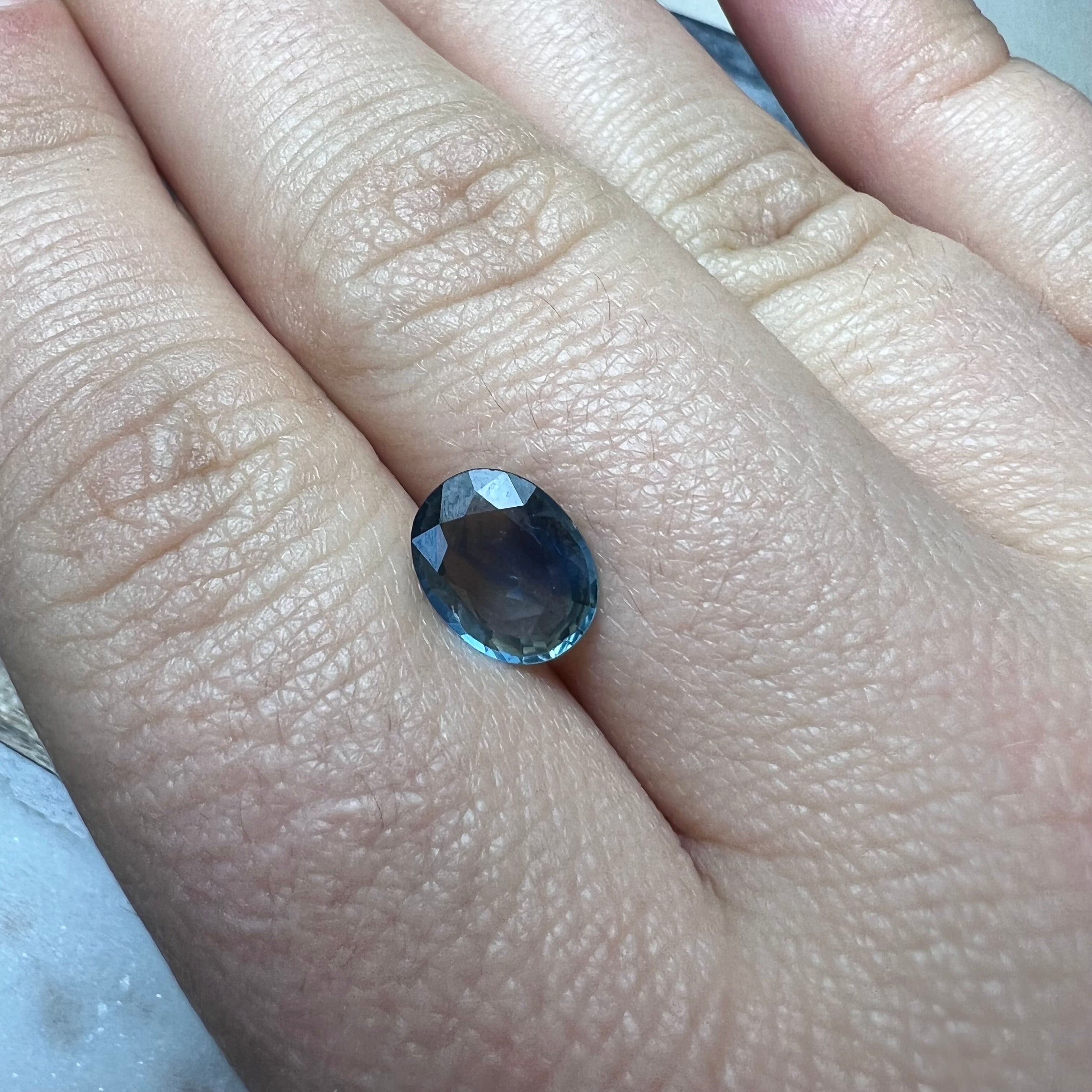 1.72CTW Loose Natural Oval Sapphire 8.71x6.90x2.97mm Earth mined Gemstone
