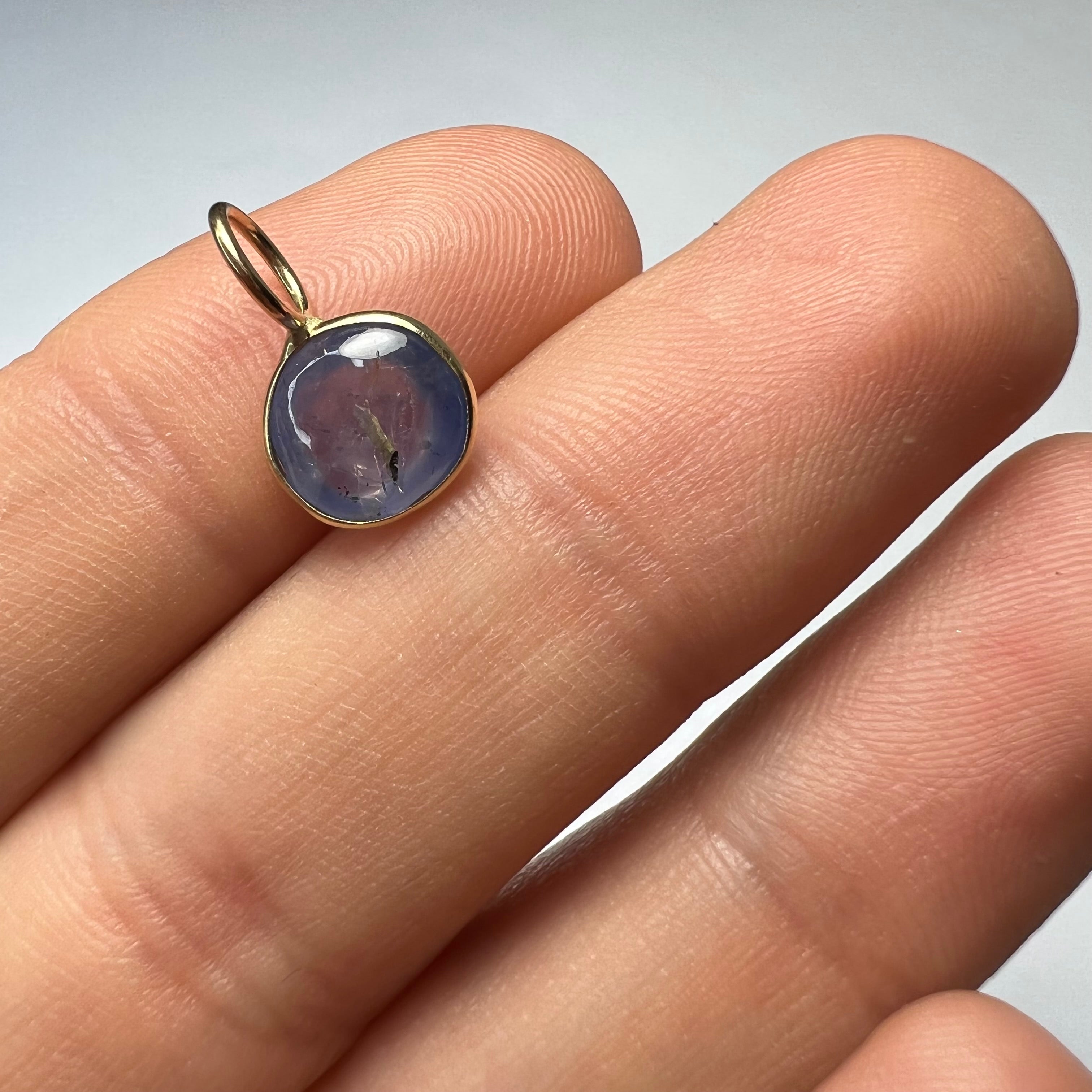 Natural Cabochon Sapphire 14K Yellow Gold Pendant Charm 15X9mm