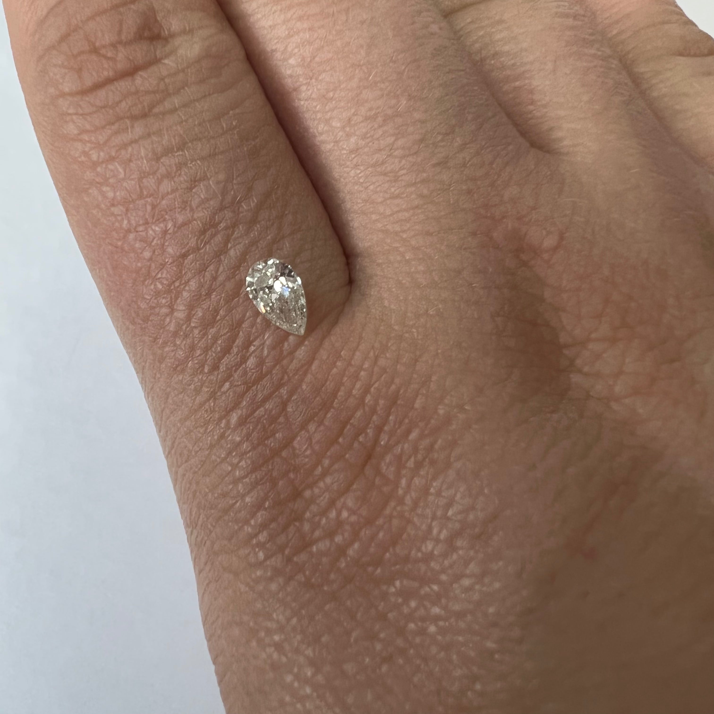 .39CT Pear Brilliant Diamond K SI2 6.32x4.03x2.35mm Natural Earth mined