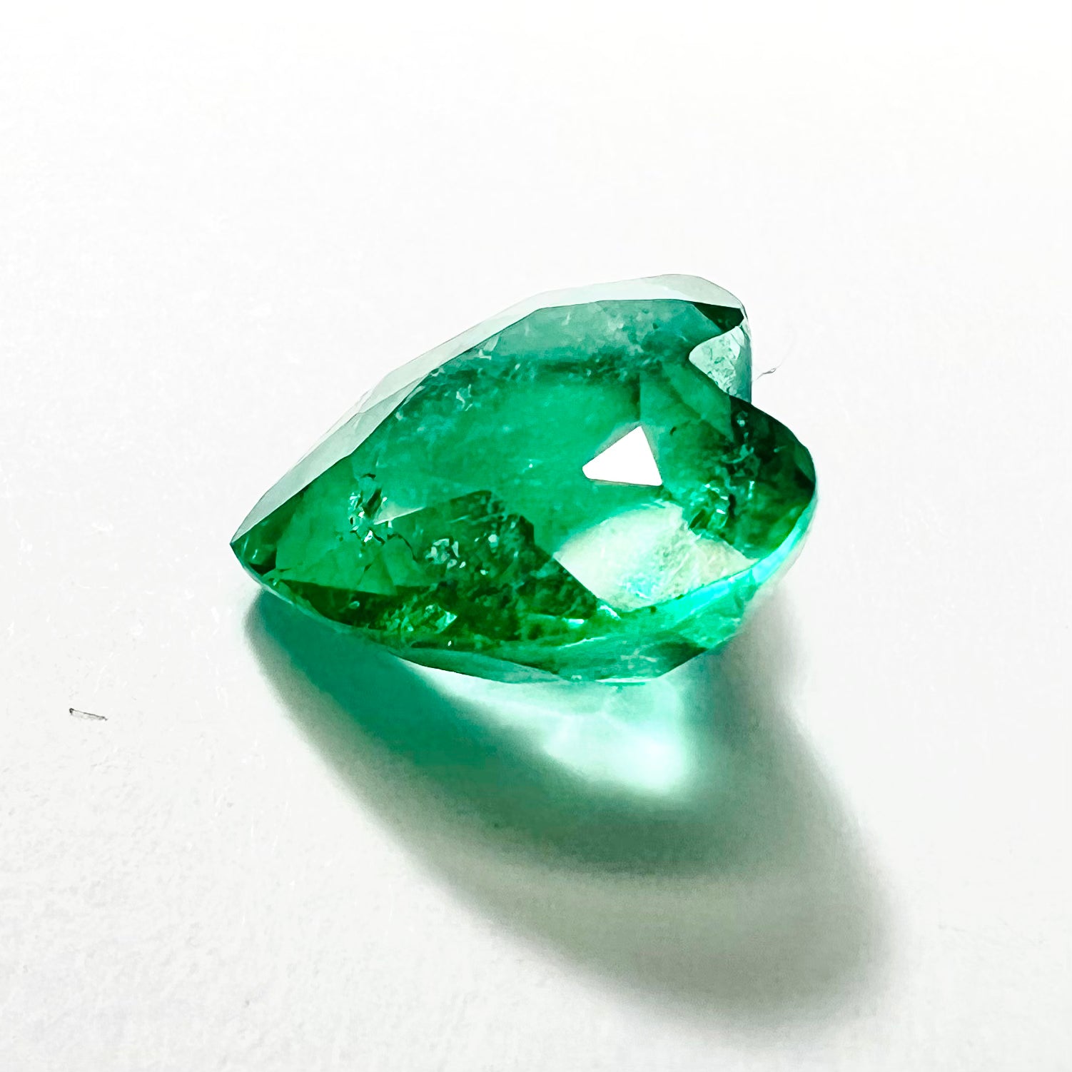 1.86CT Loose Natural Colombian Emerald Heart Shape 8.29x9.19x4.38mm