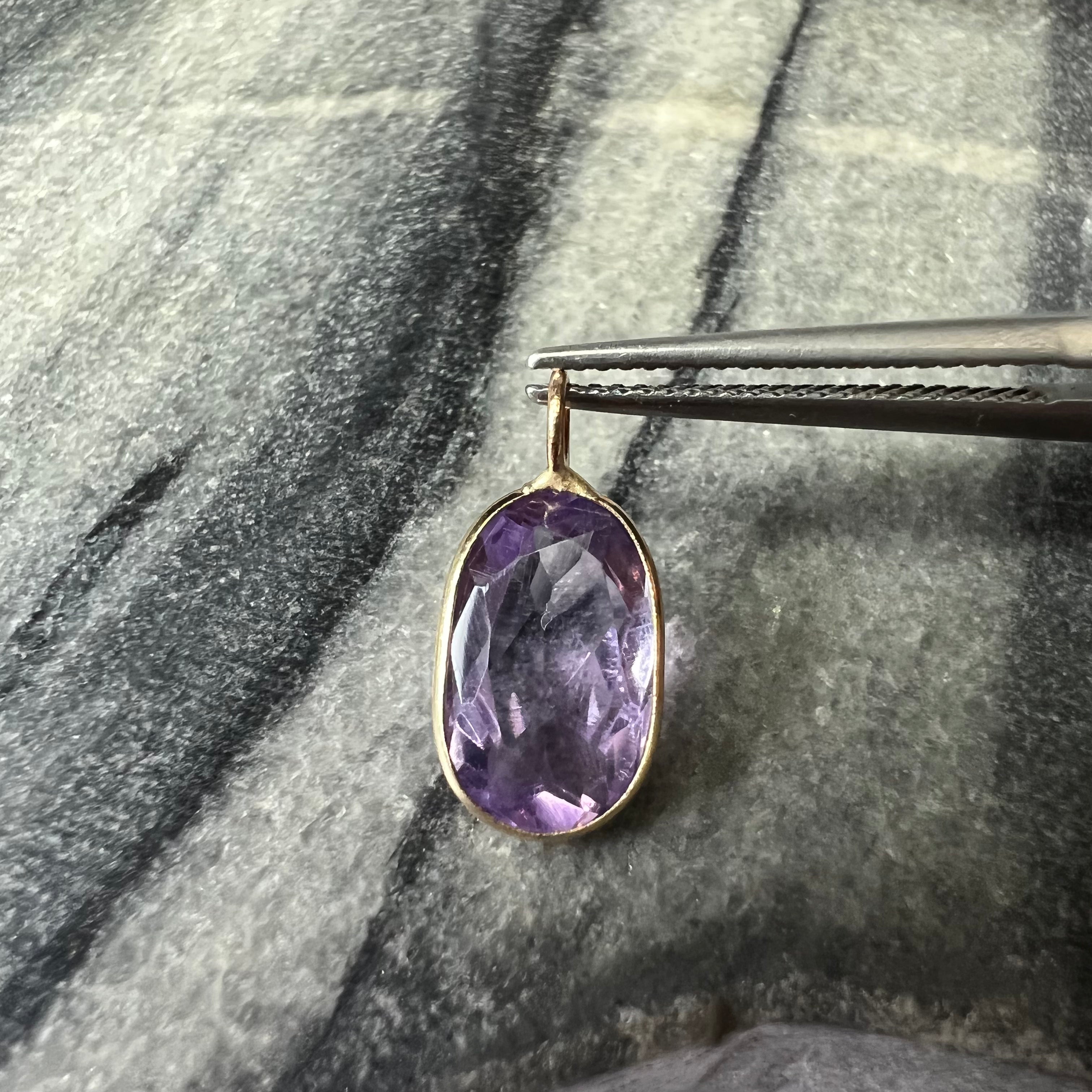 3.1CT Natural Oval Light Violet Amethyst Heart 14K Yellow Gold Pendant Charm 17x8mm