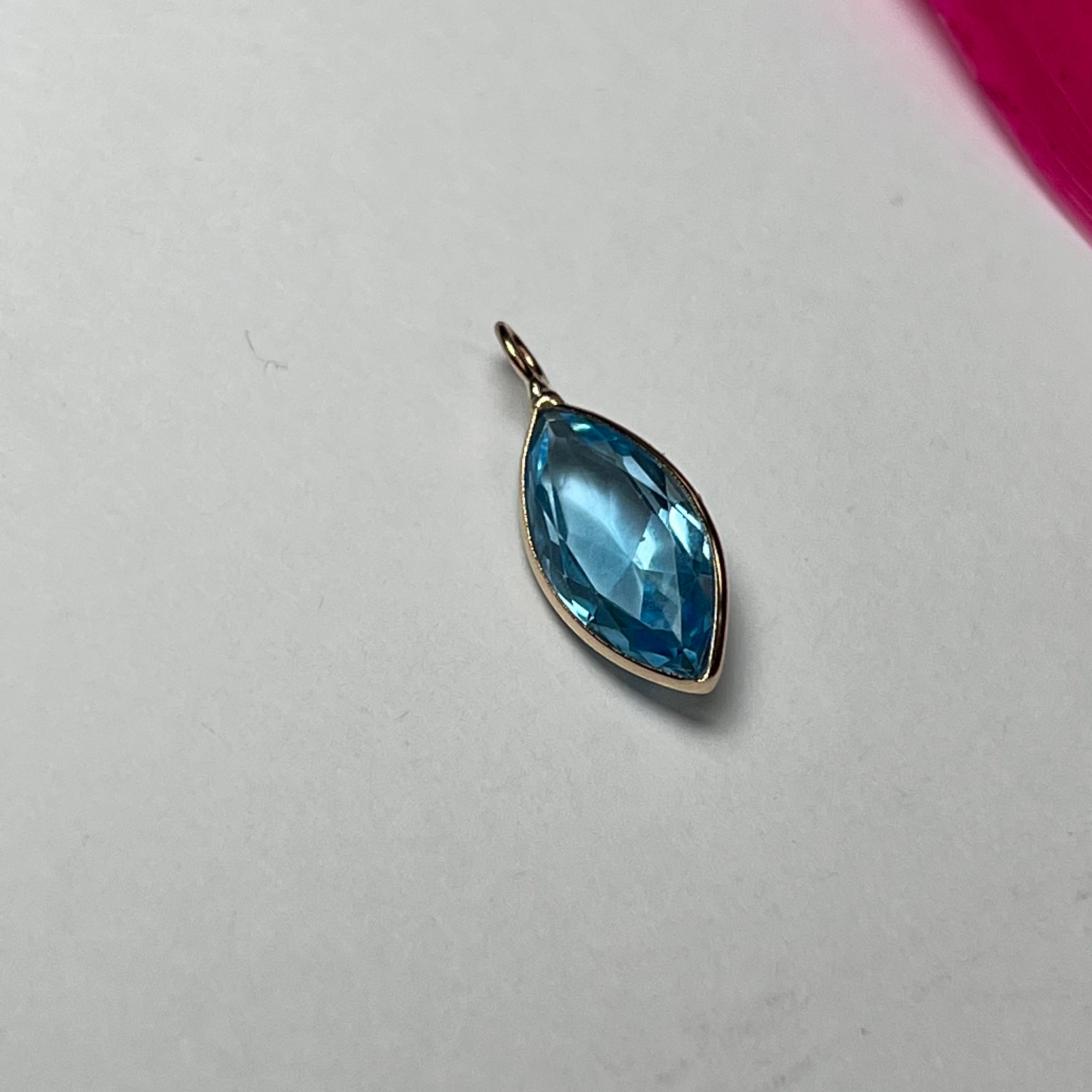 Natural Vibrant Blue Marquise Topaz 14K Yellow Gold Pendant Charm 20x8mm