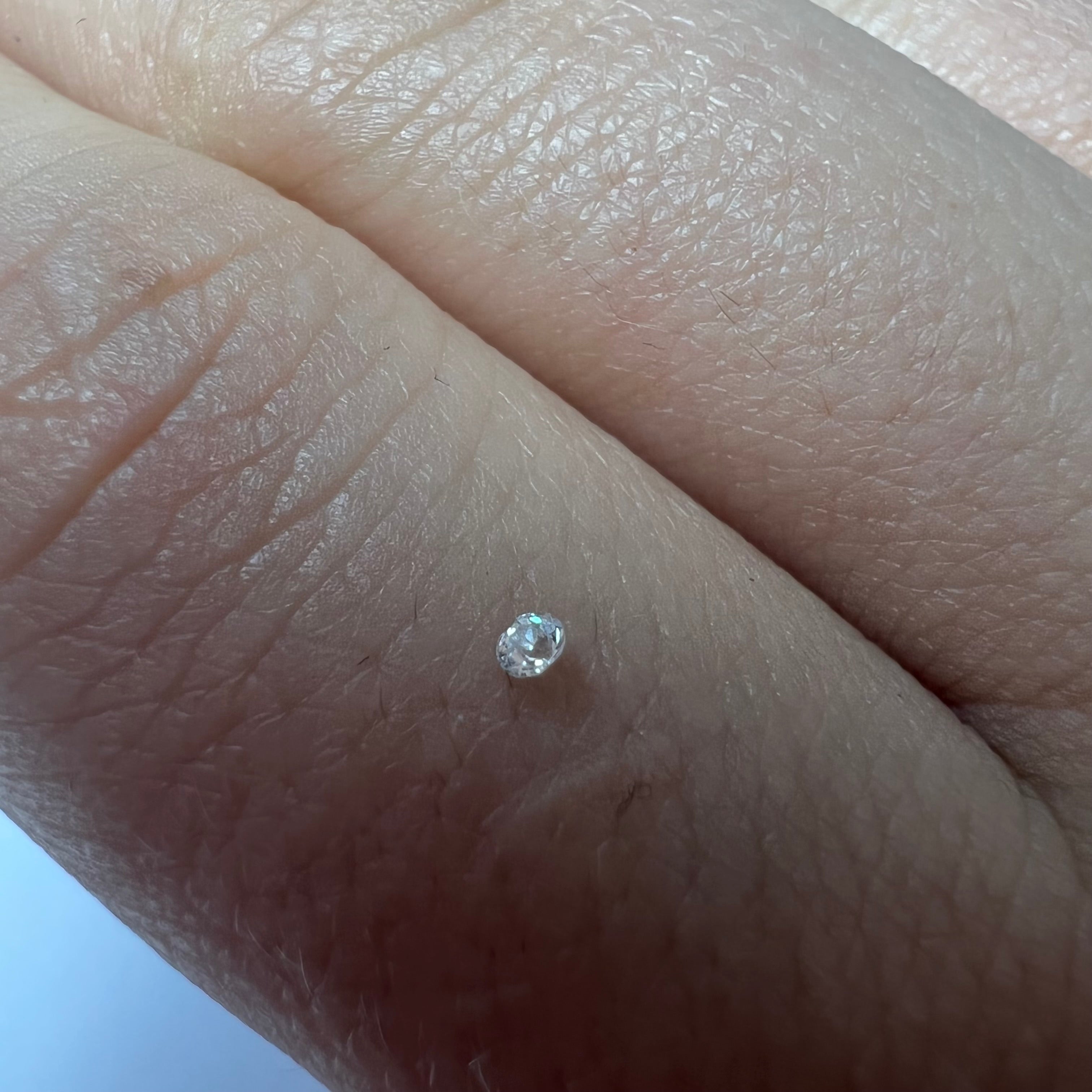 .020CT Old Mine Cut Diamond F VS1 1.75x1.28mm Natural Earth mined
