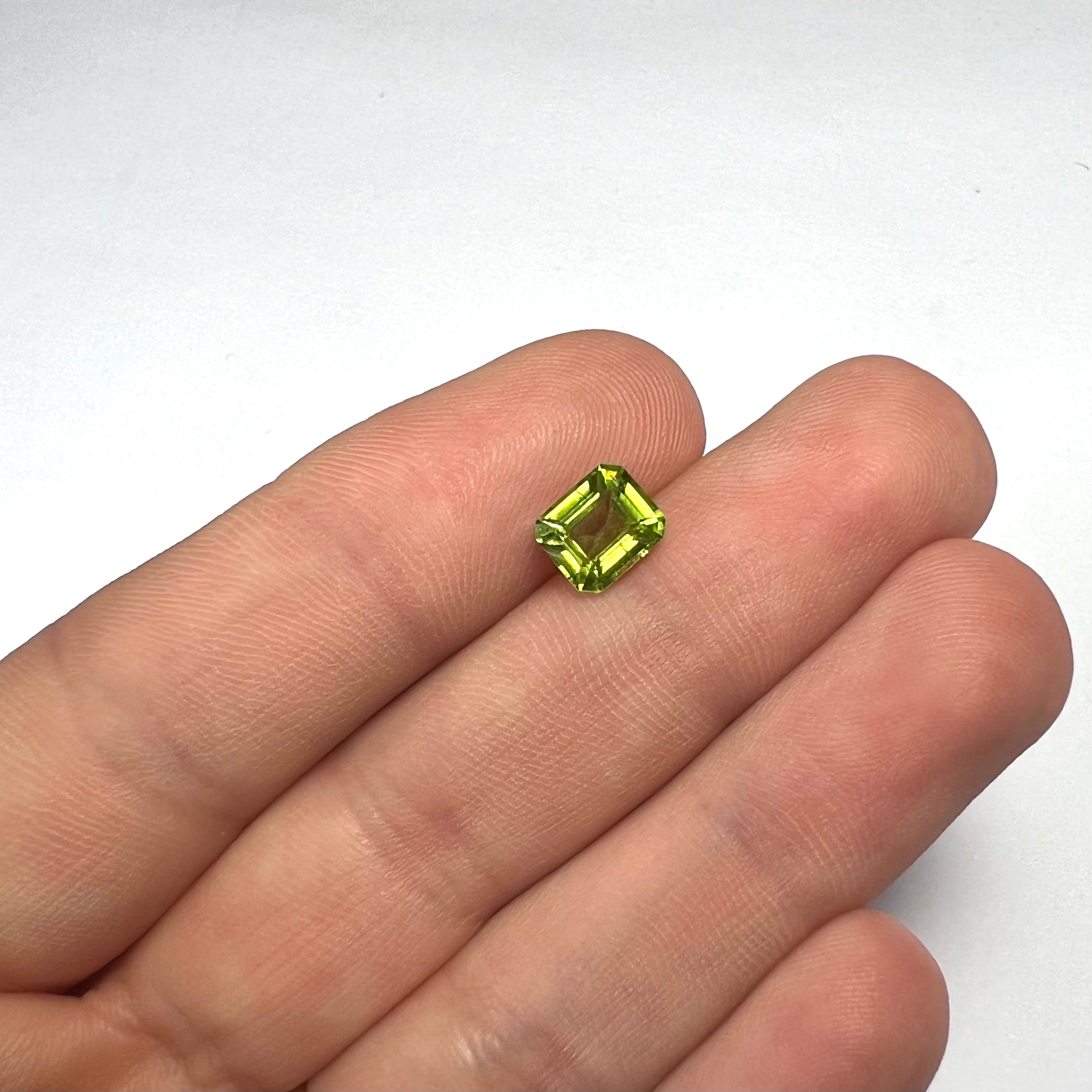 1.43CTW Loose Natural Emerald Cut Peridot 7.25x6.17x3.77mm Earth mined Gemstone