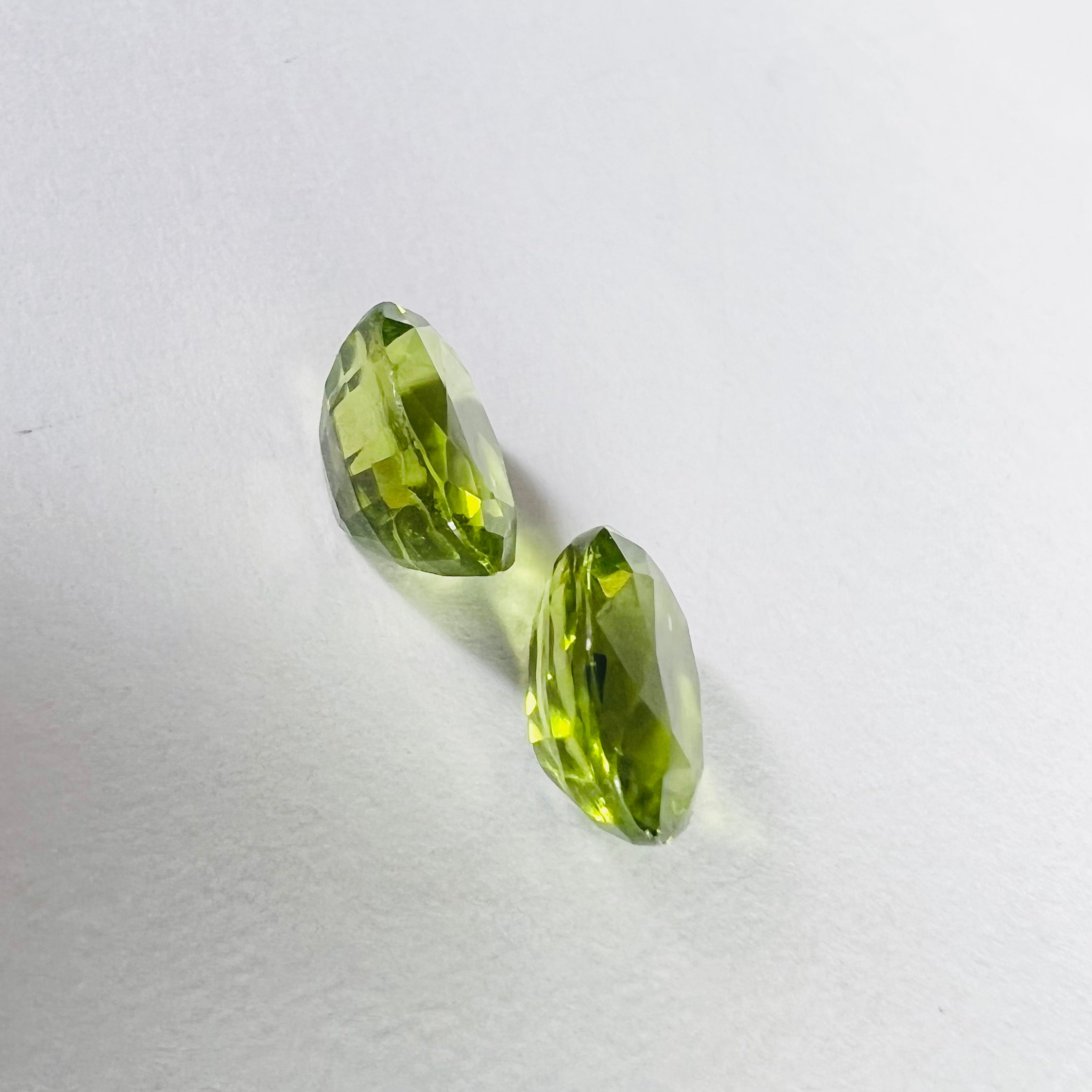 3.12CTW Pair of Loose Natural Oval Cut Peridot 8.10x6.05x4mm Earth mined Gemston