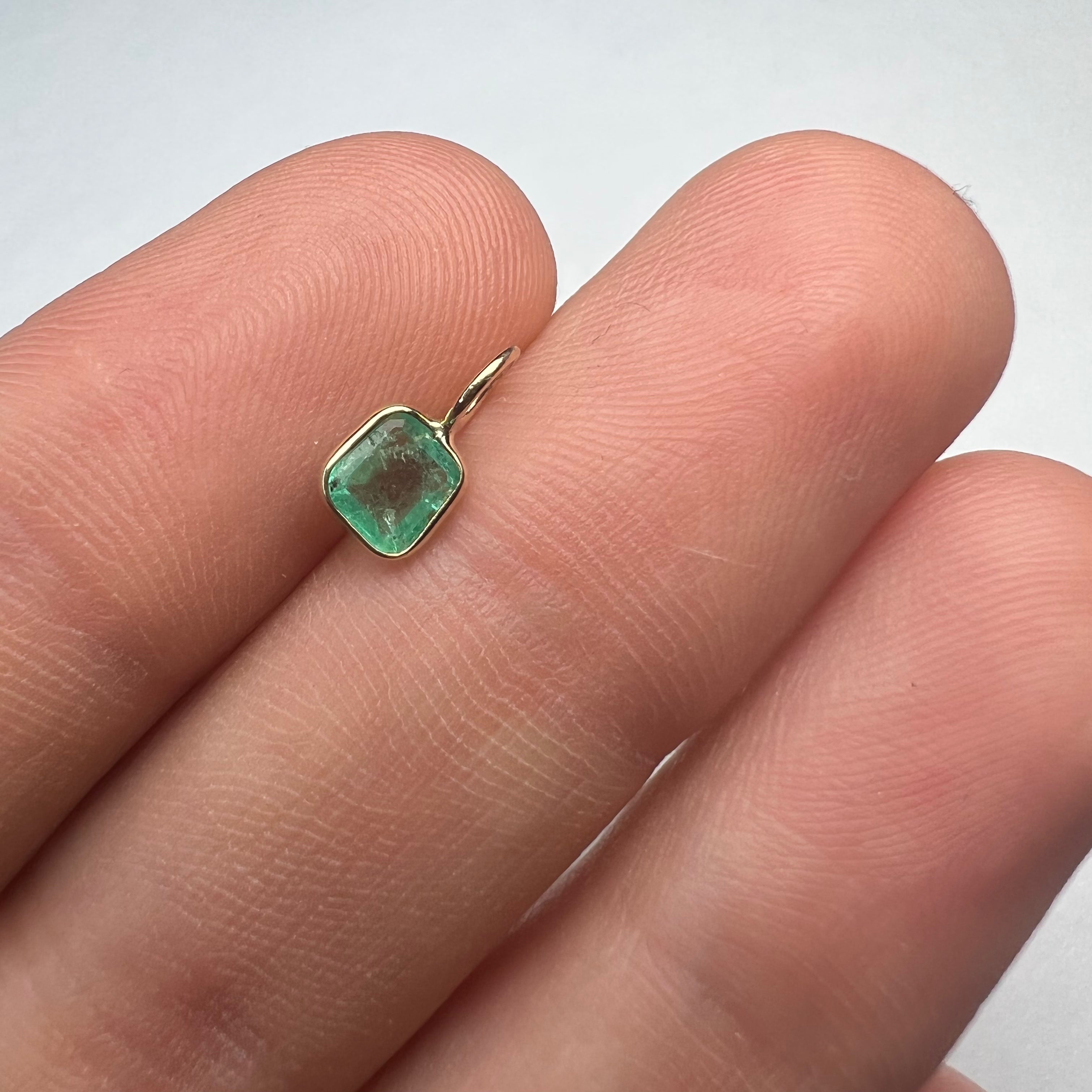 .62CT Colombian Square Emerald 14K Yellow Gold Pendant Charm 9.5x5.5mm
