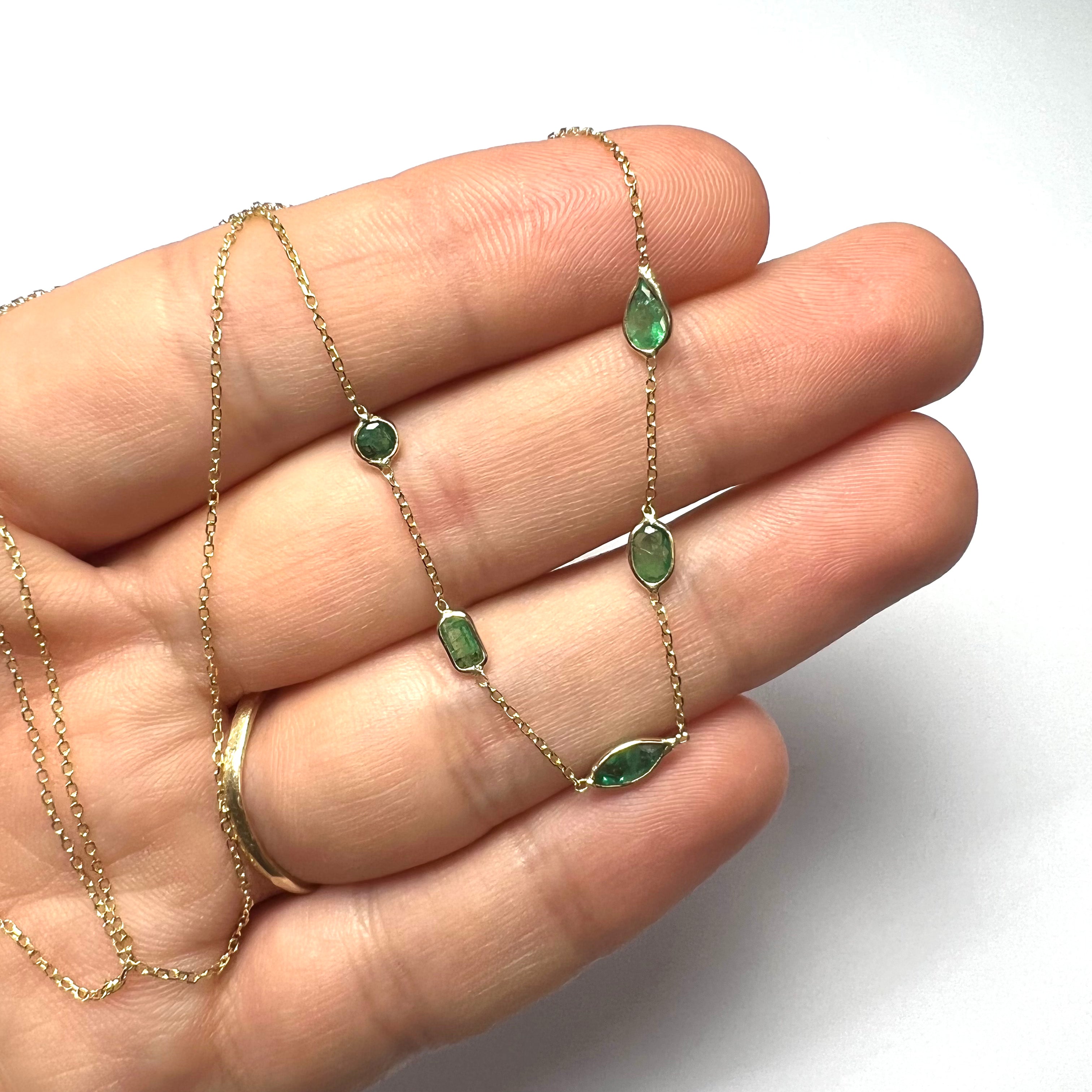 Emeralds By The Yard 16" 14k Yellow Gold Necklace