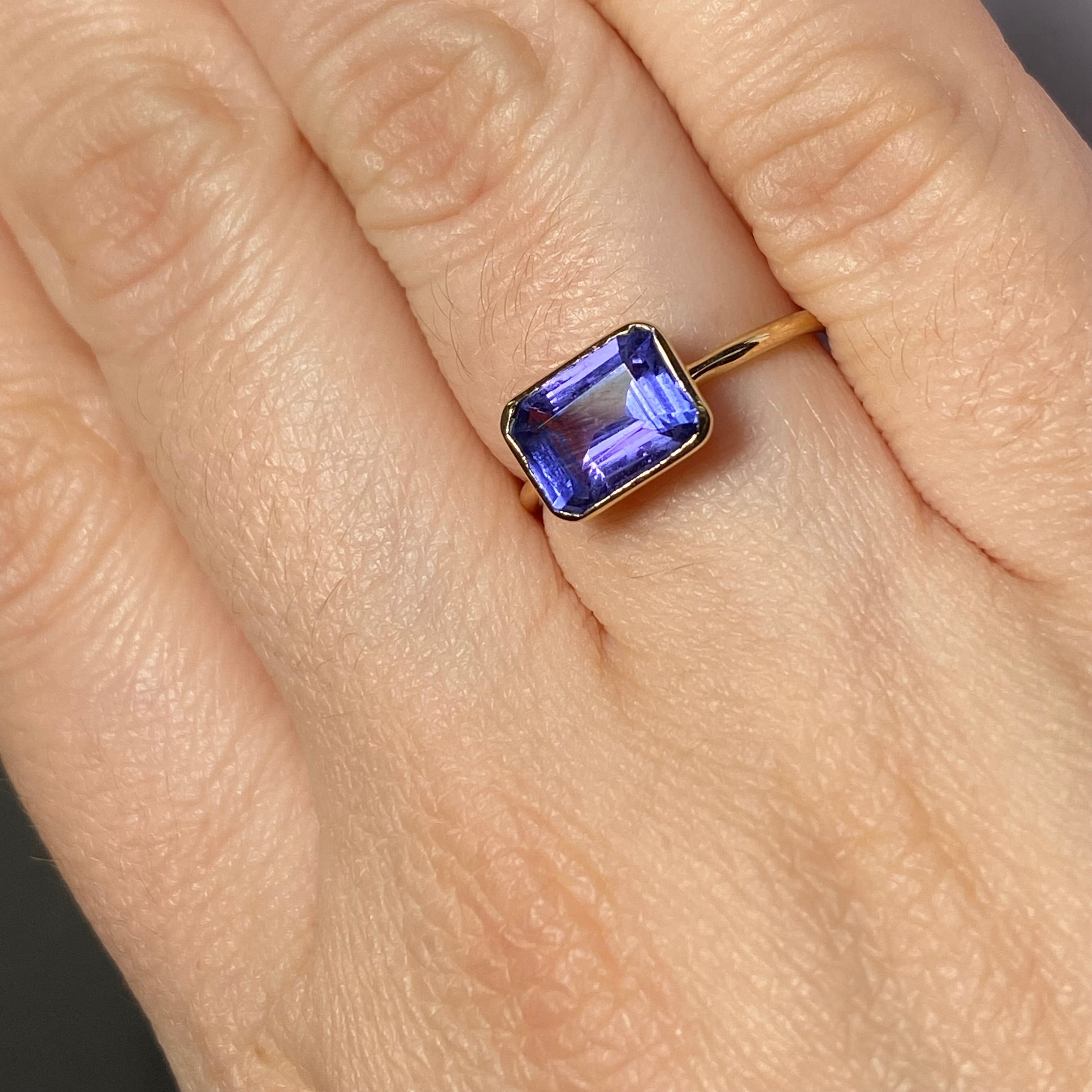 1.4CT Emerald Cut Tanzanite 18K Yellow Gold Solitaire Stacking Ring Size 5