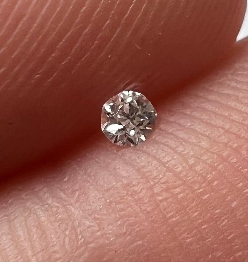 .035CT Old Mine Cut Diamond F VS2 2.11x1.36mm Natural Earth mined