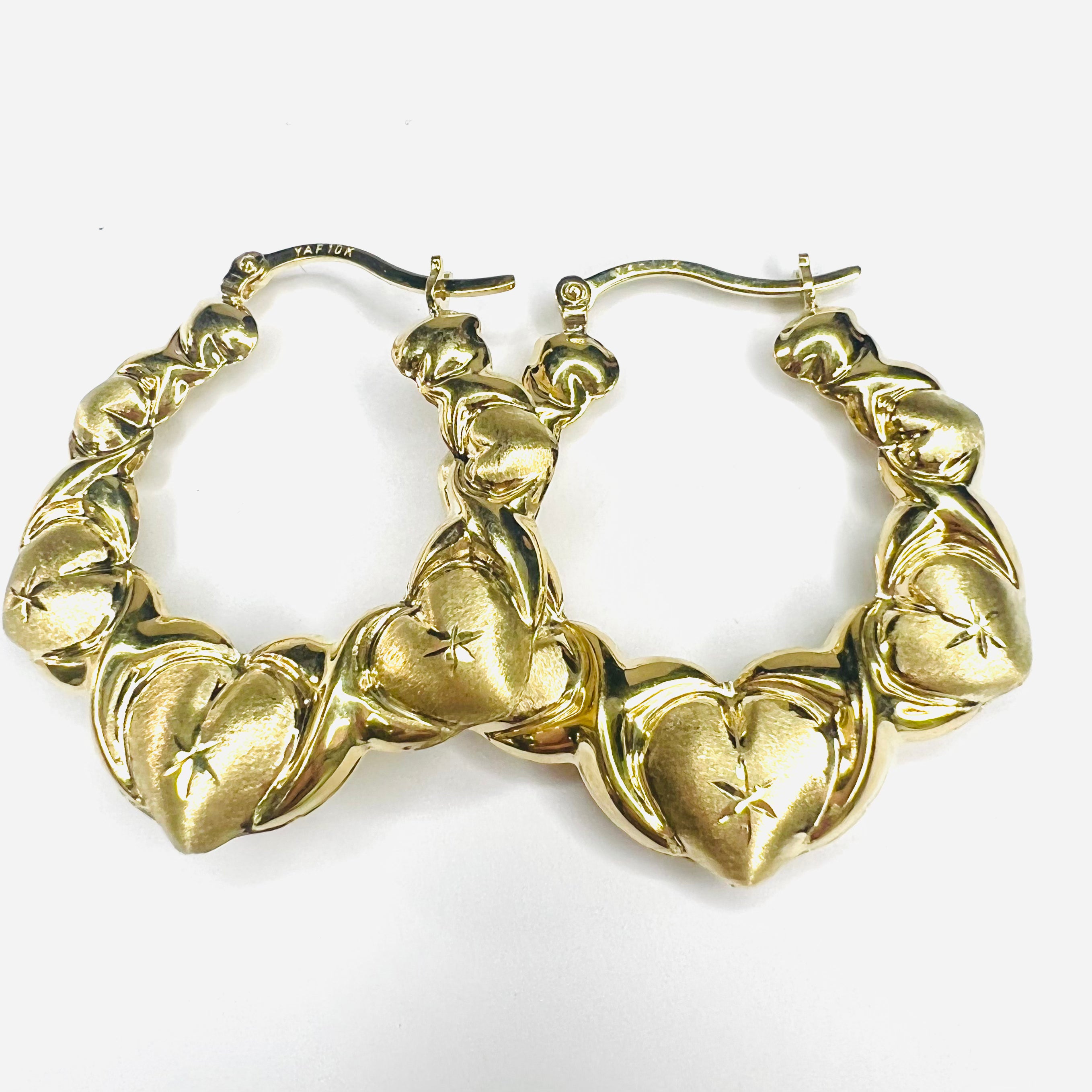 New 10K Solid Yellow Gold Heart Patterned Hoop Earrings 1.75"x1.5"