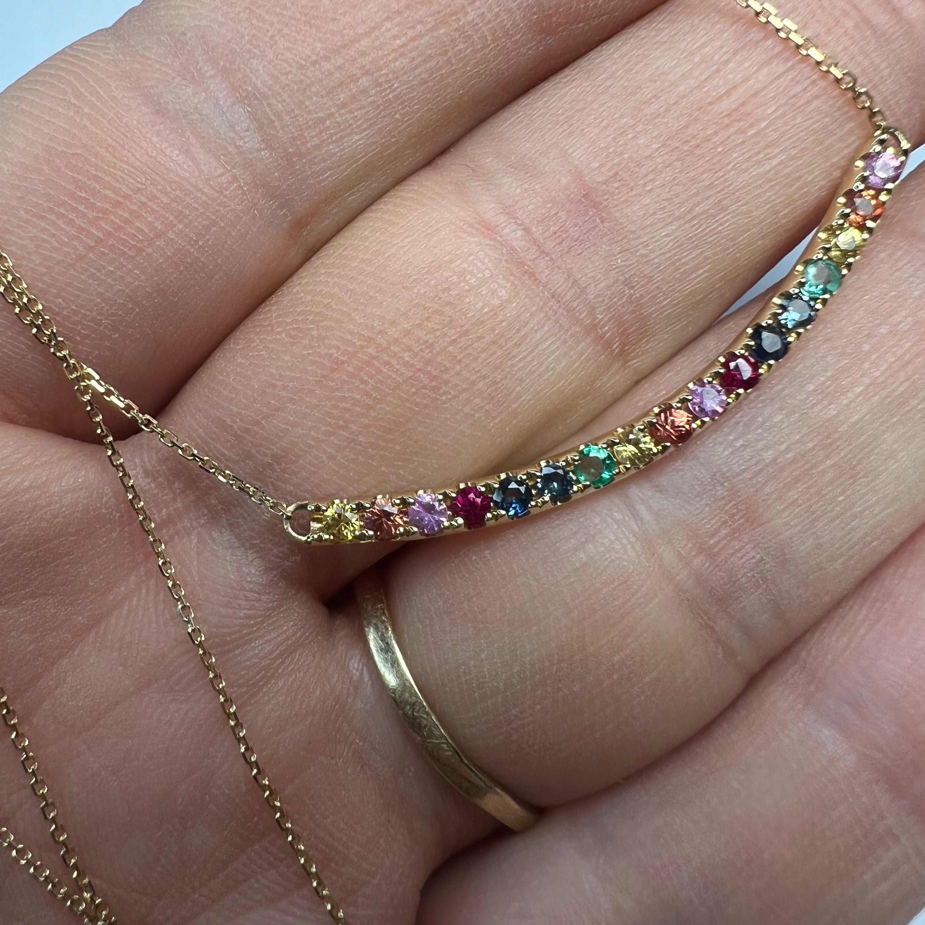 Sapphire Curved Bar 16"-18" 14K Yellow gold Necklace