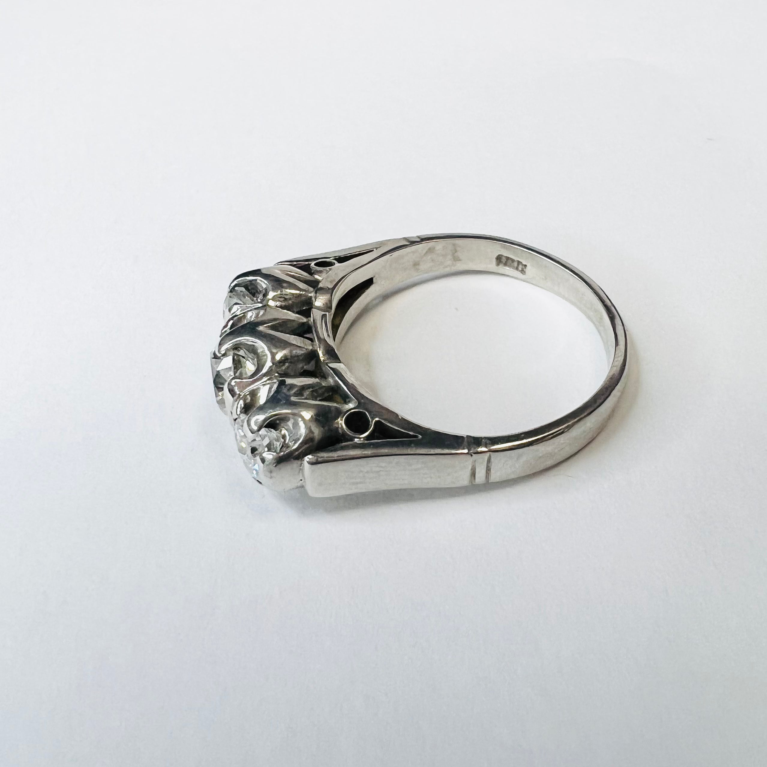 Antique 18K White Gold 3 Diamond Ring Size 6
