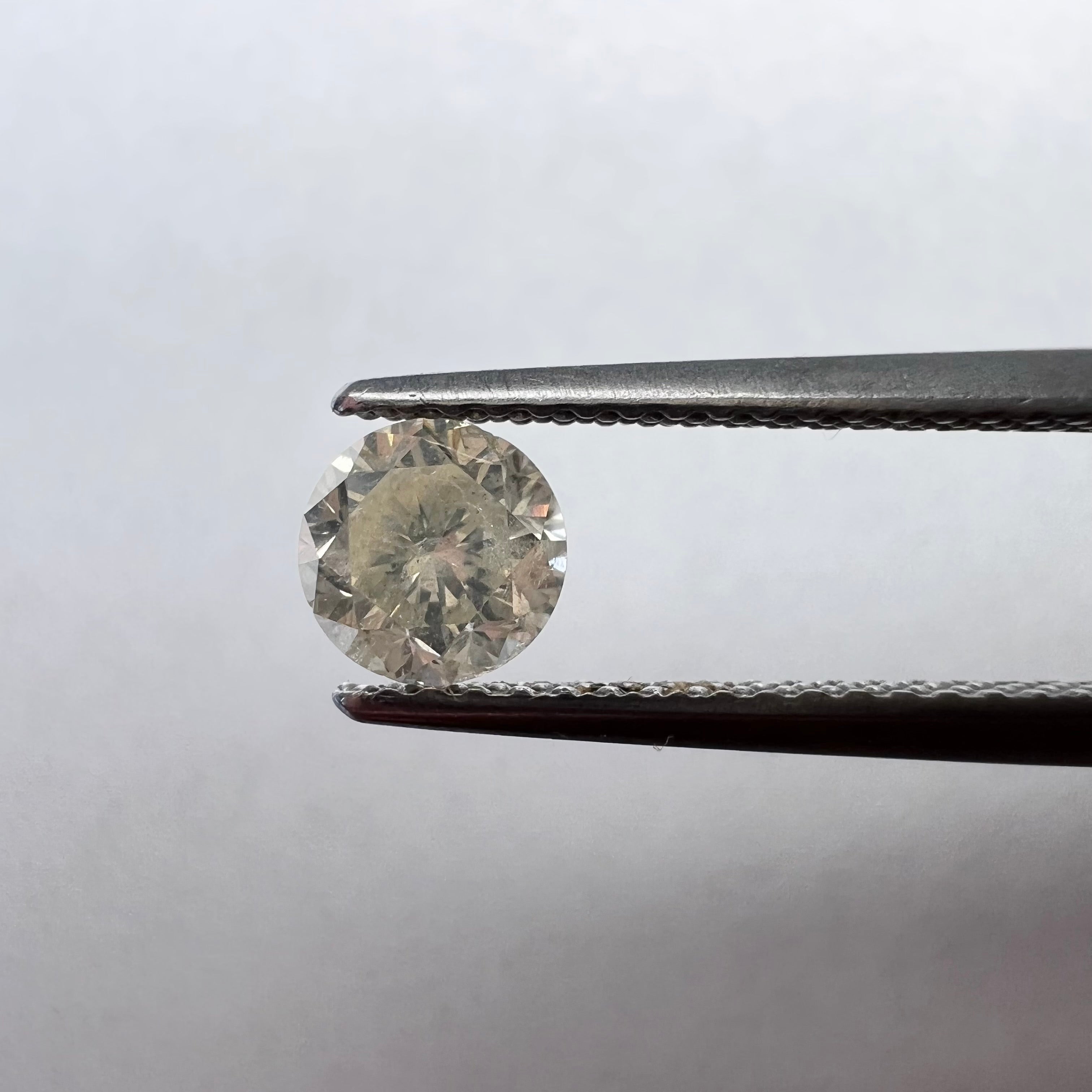 .63CT Brilliant Round Diamond N SI2 5.17x3.48mm Natural Earth mined