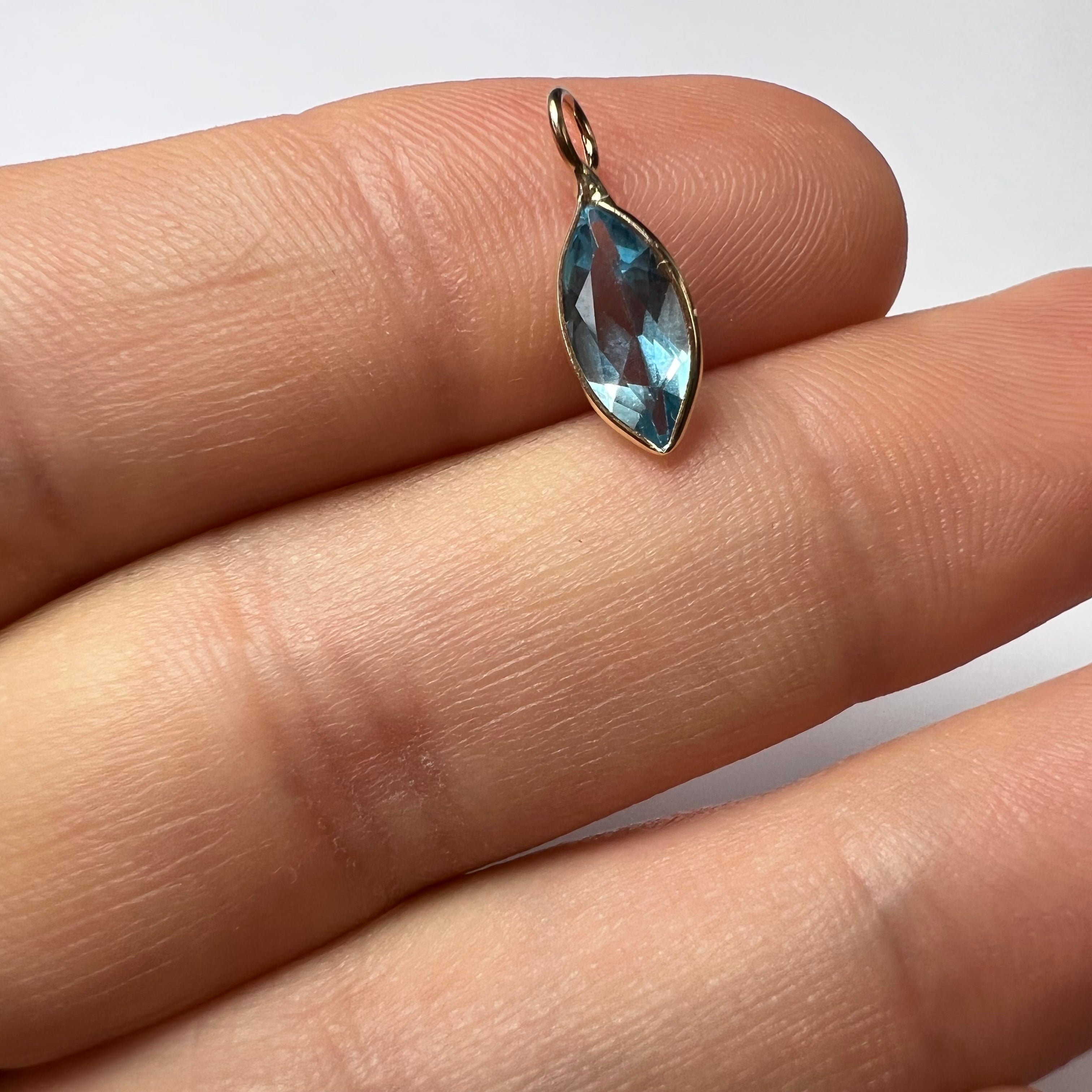 Natural Marquise Topaz 14K Yellow Gold Pendant Charm 15x5.5mm