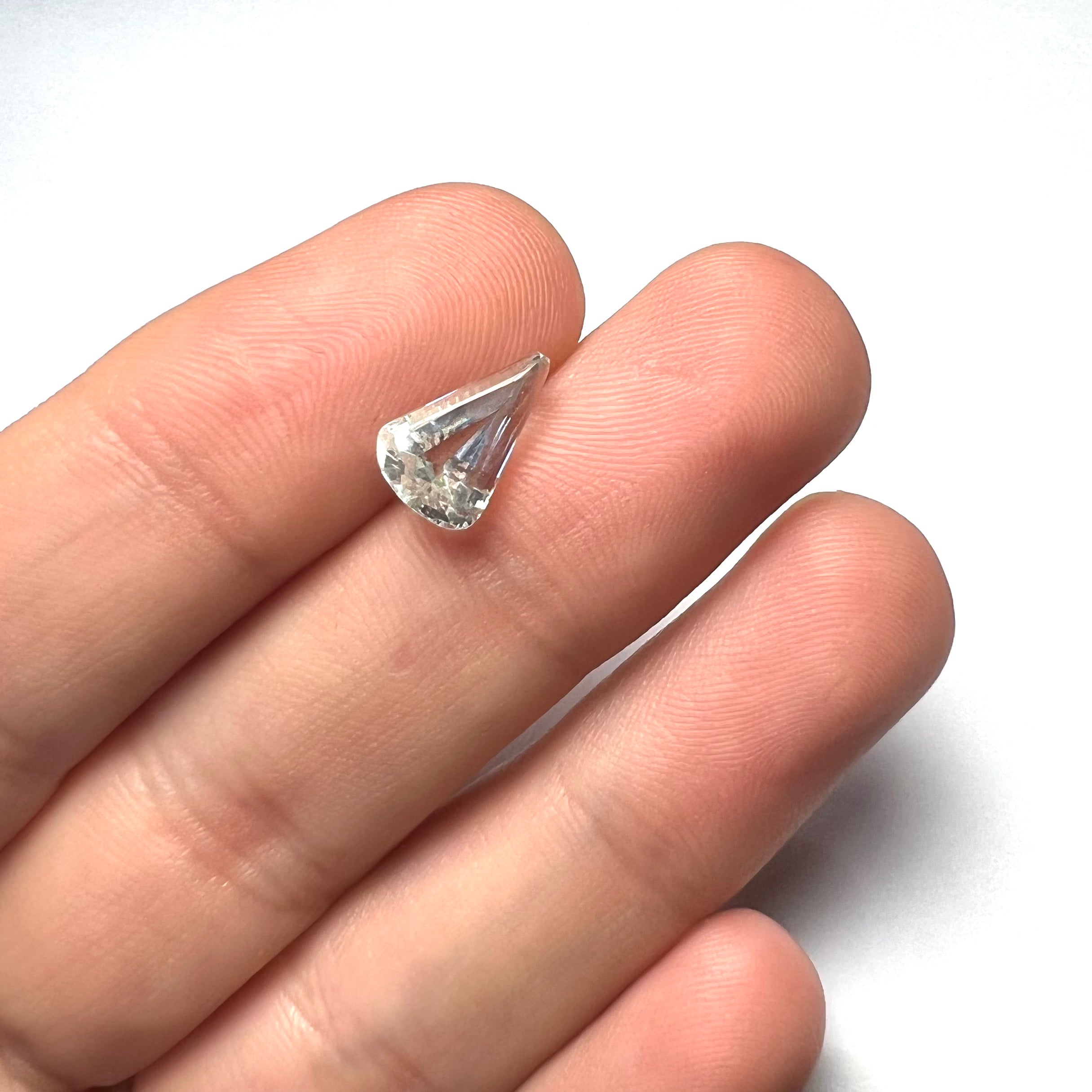 1.85CT Loose Natural Aquamarine 11x6x5mm Earth mined Gemstone