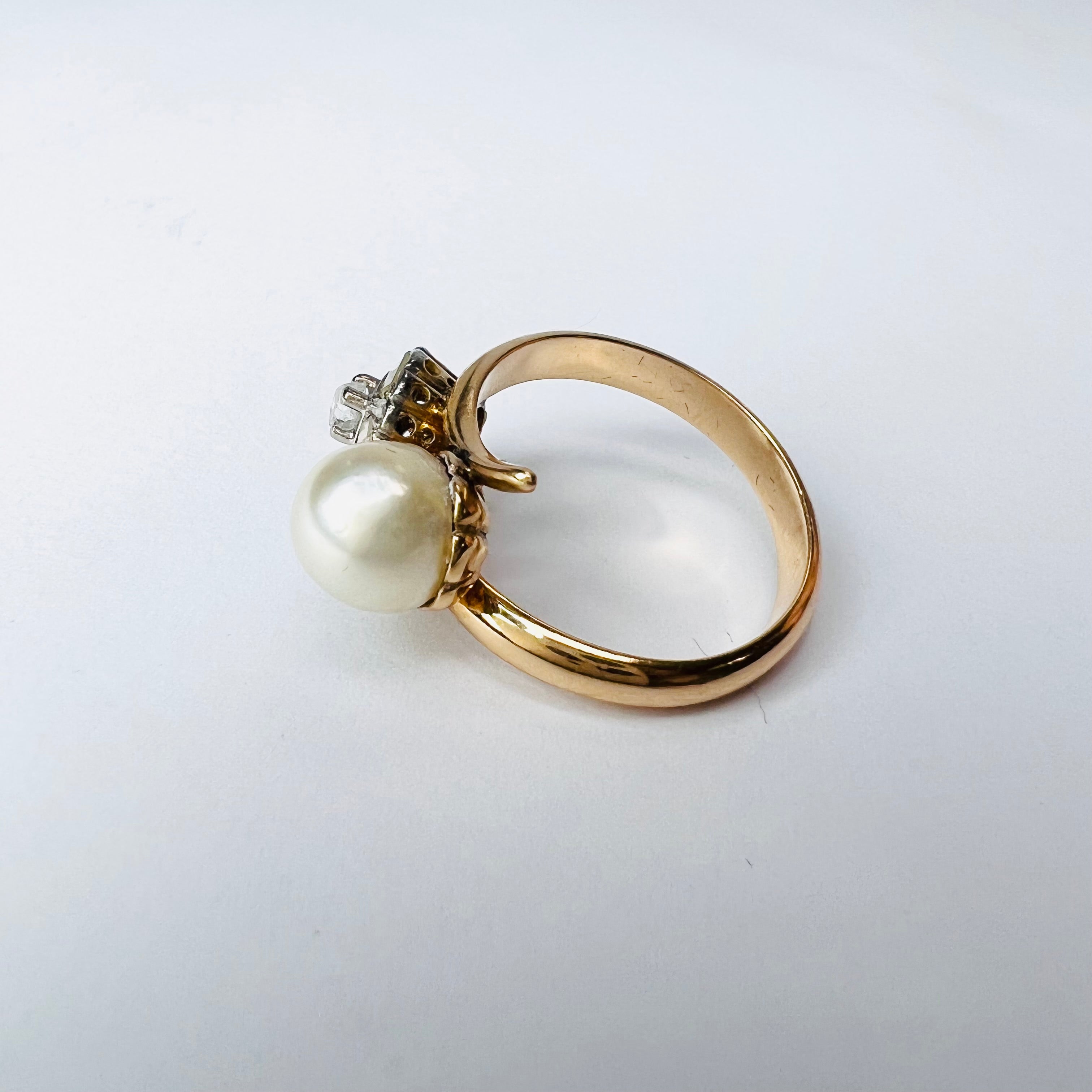 Solid 10K Antique Victorian Pearl and Rose cut Diamond Bypass Ring Band Size 6.25
