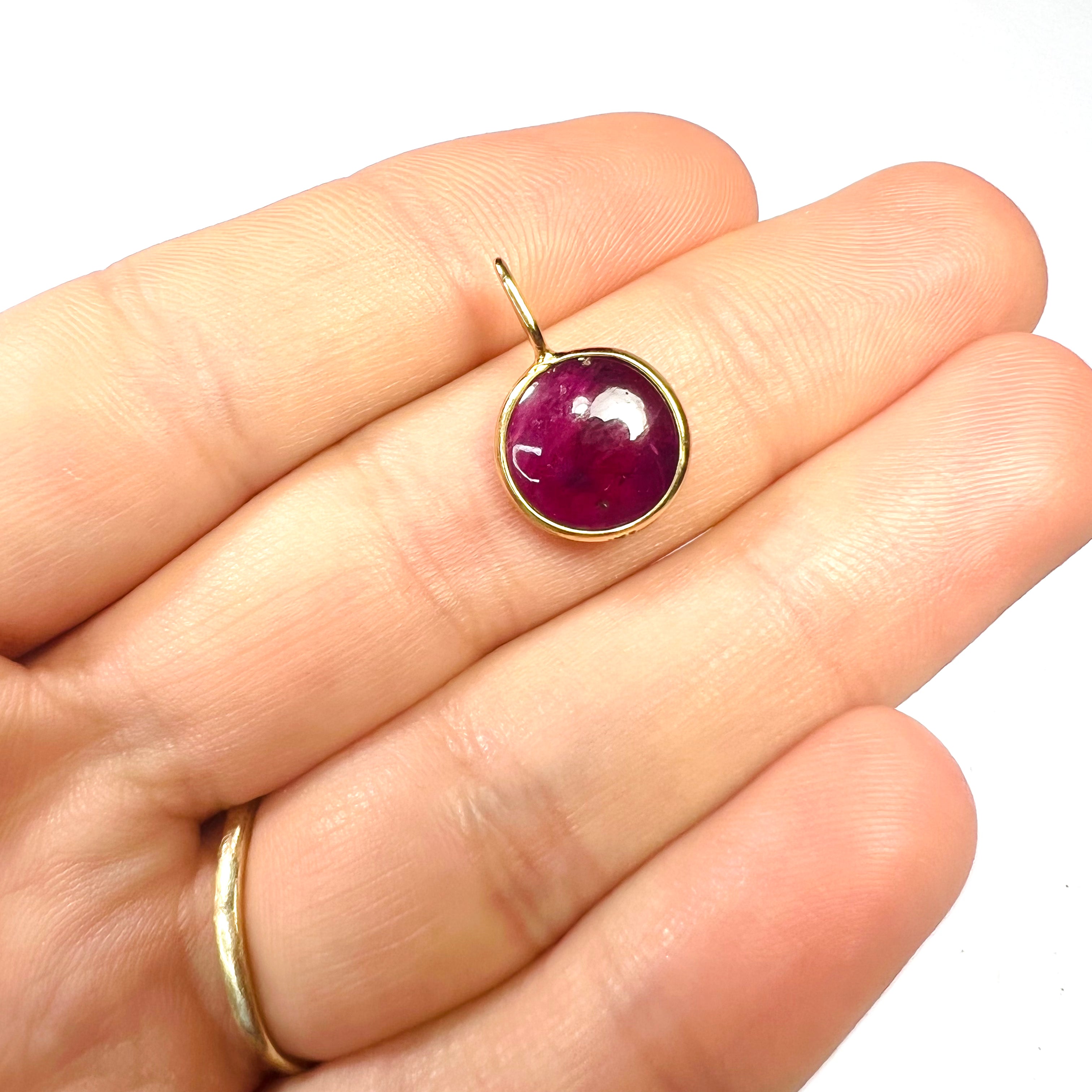 5CT Cabochon Pink Tourmaline in 18K Yellow Gold Charm Pendant 18x11mm