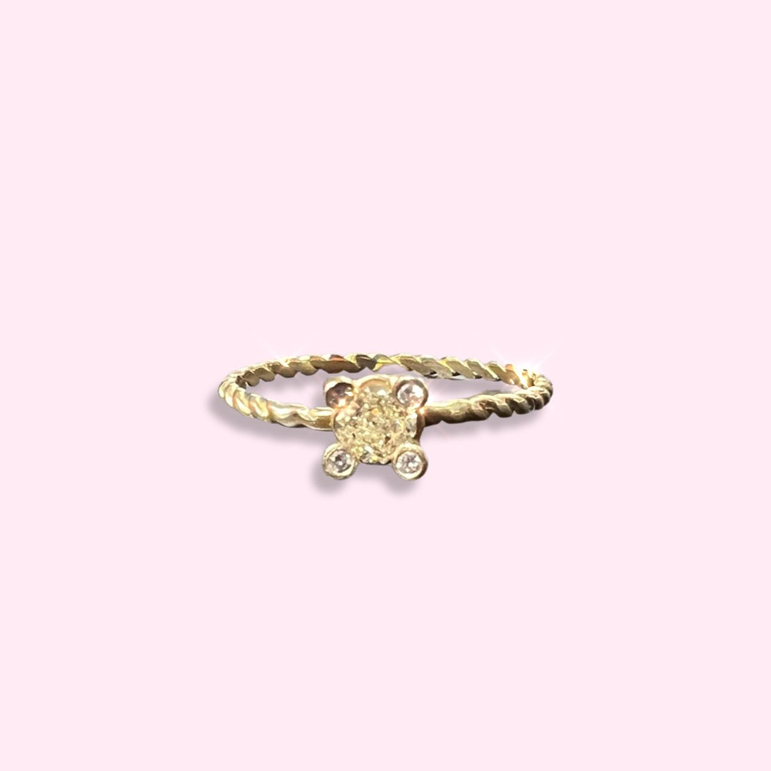 14K Yellow Gold Twisted Band Diamond Ring 6.25