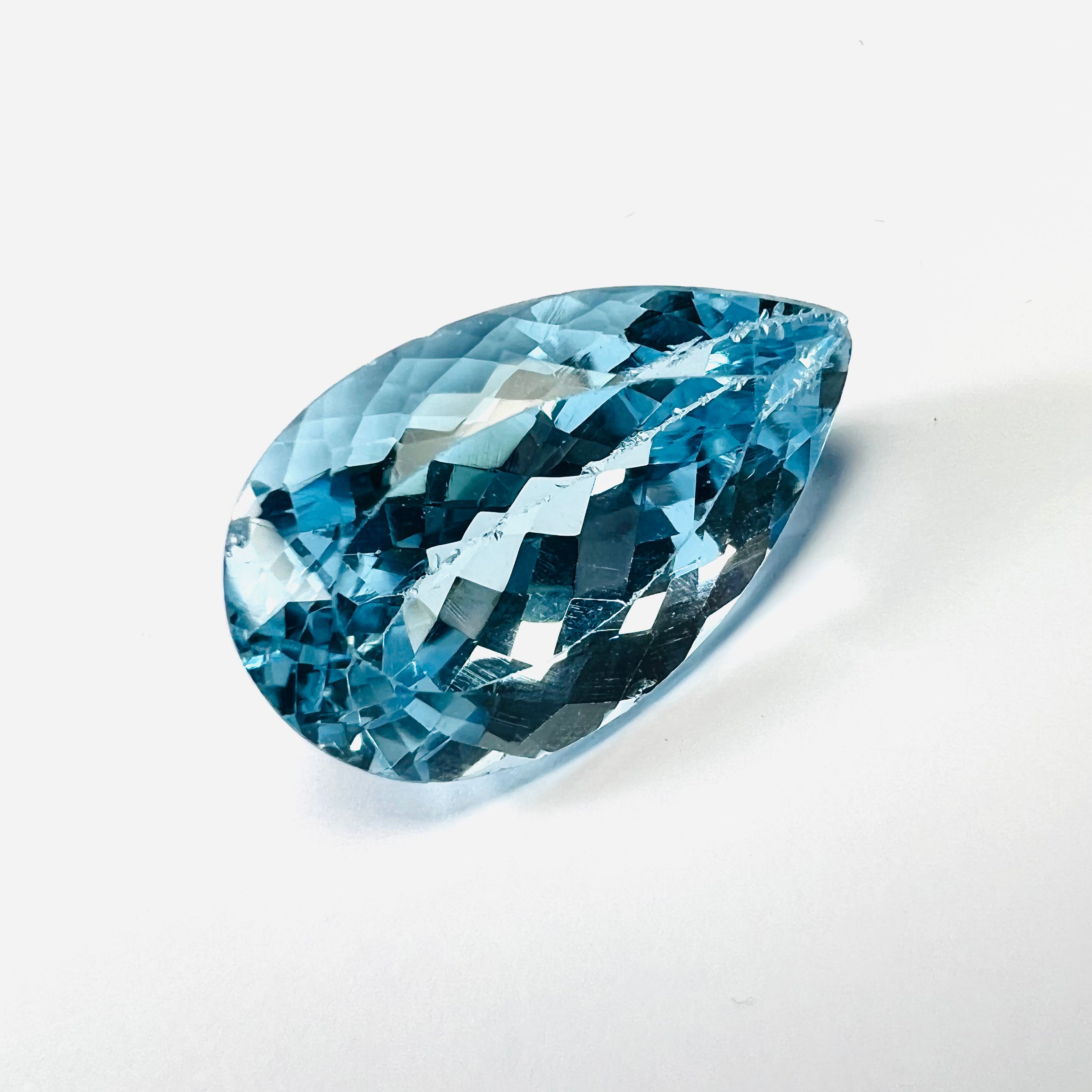 28.75CTW Loose Natural Pear Cut Topaz 24x15x12mm Earth mined Gemstone