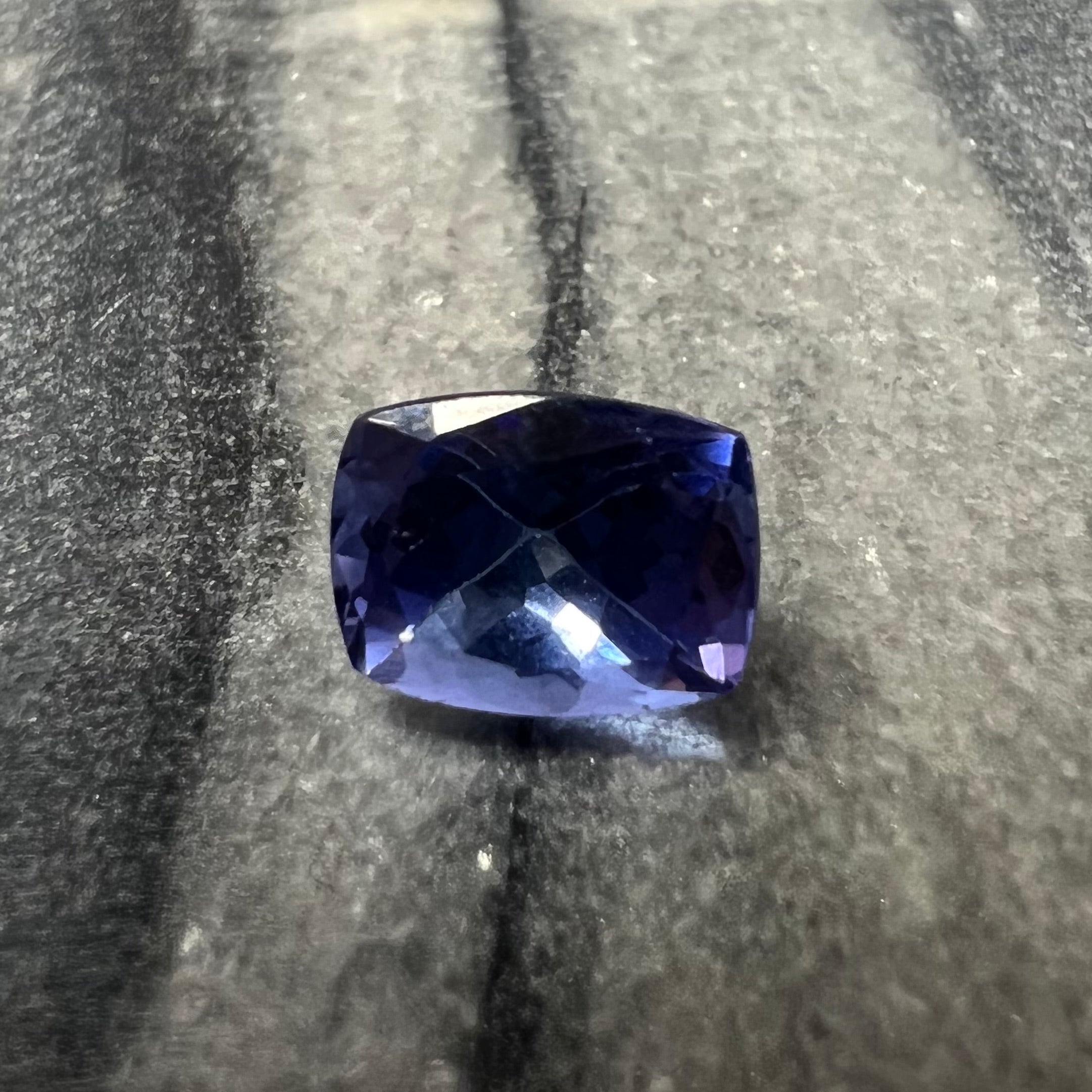 3.78CTW Loose Natural Brilliant Cut Tanzanite 9.71x7.43mm Earth mined Gemstone