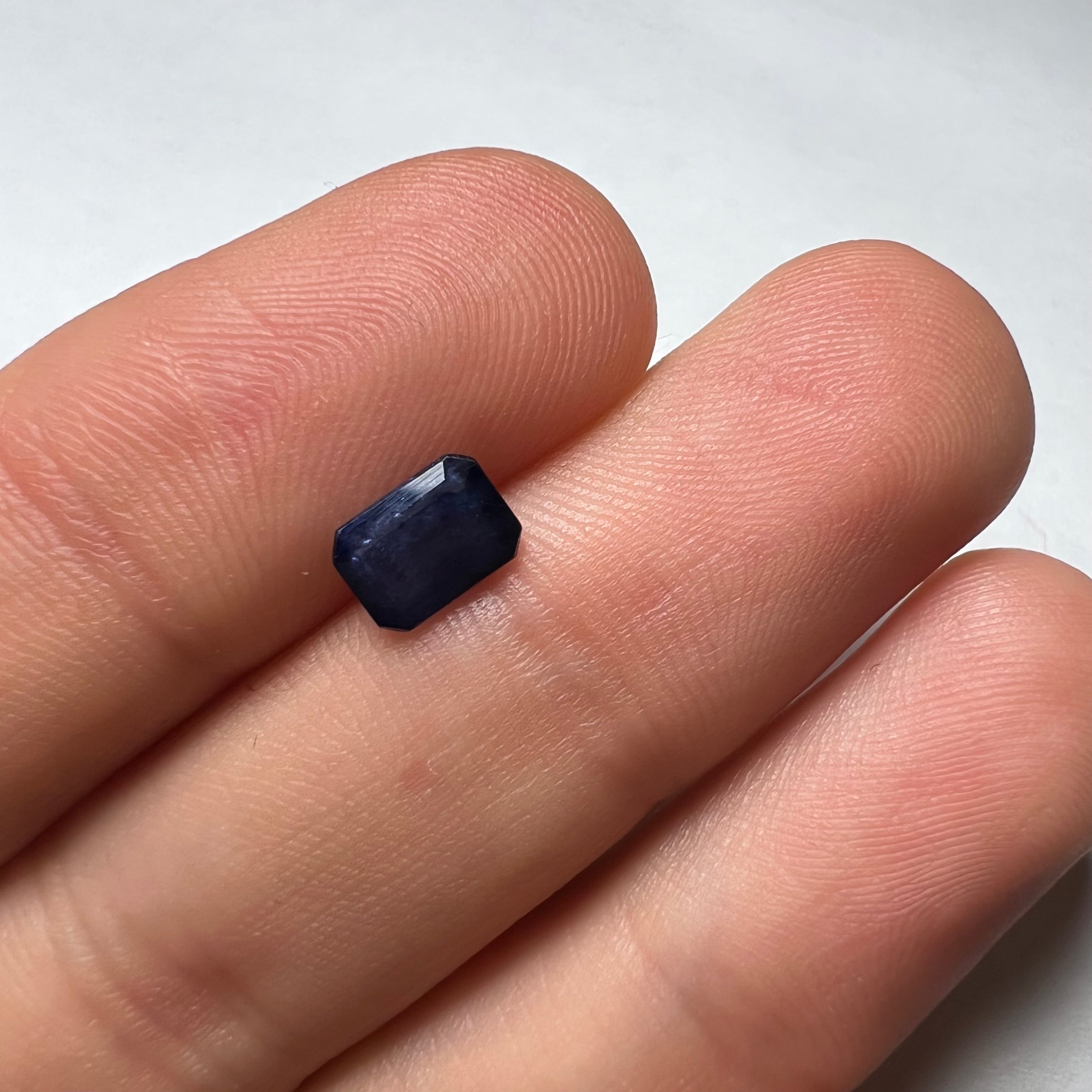 1CTW Loose Blue Emerald Cut Sapphire 7x5x2.5mm Earth mined Gemstone