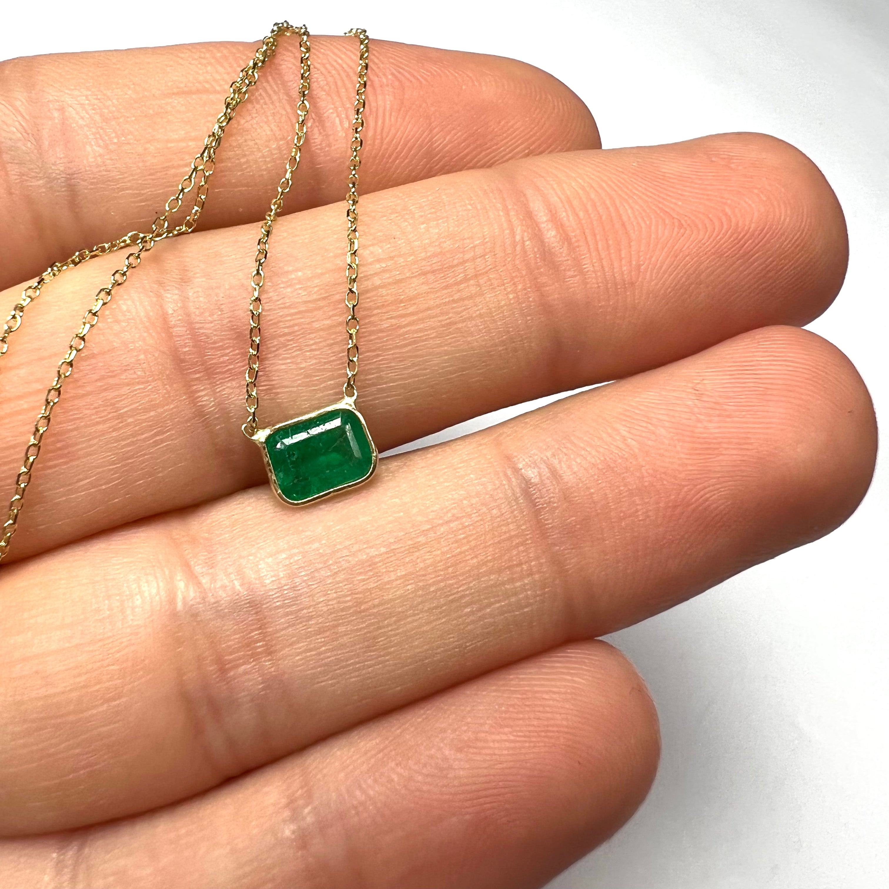 Gold Emerald & .05ct Diamond 18"-16" 14K Yellow Cable Chain Necklace