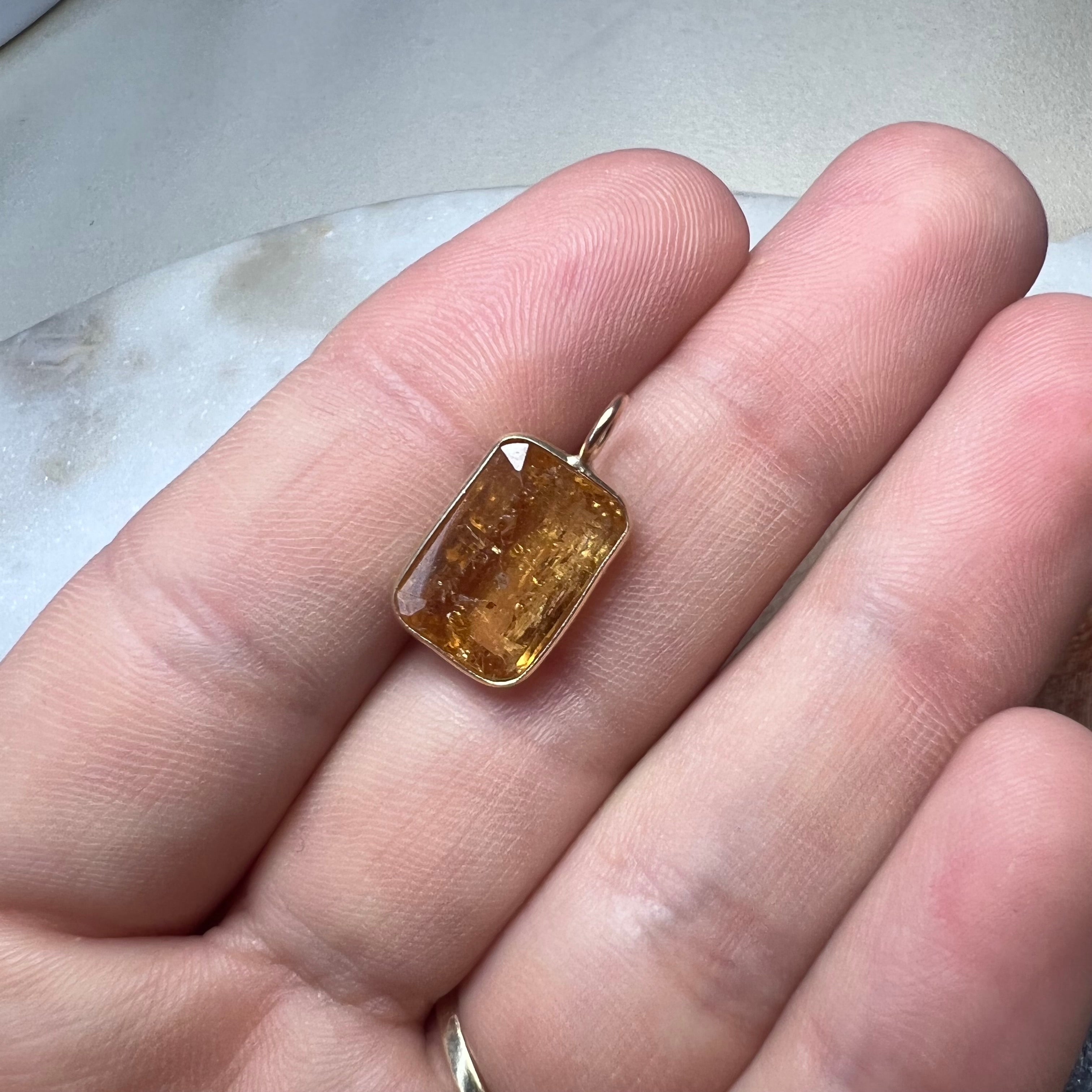 7.29CT Natural Topaz 14K Yellow Gold Charm Pendant 19x9mm
