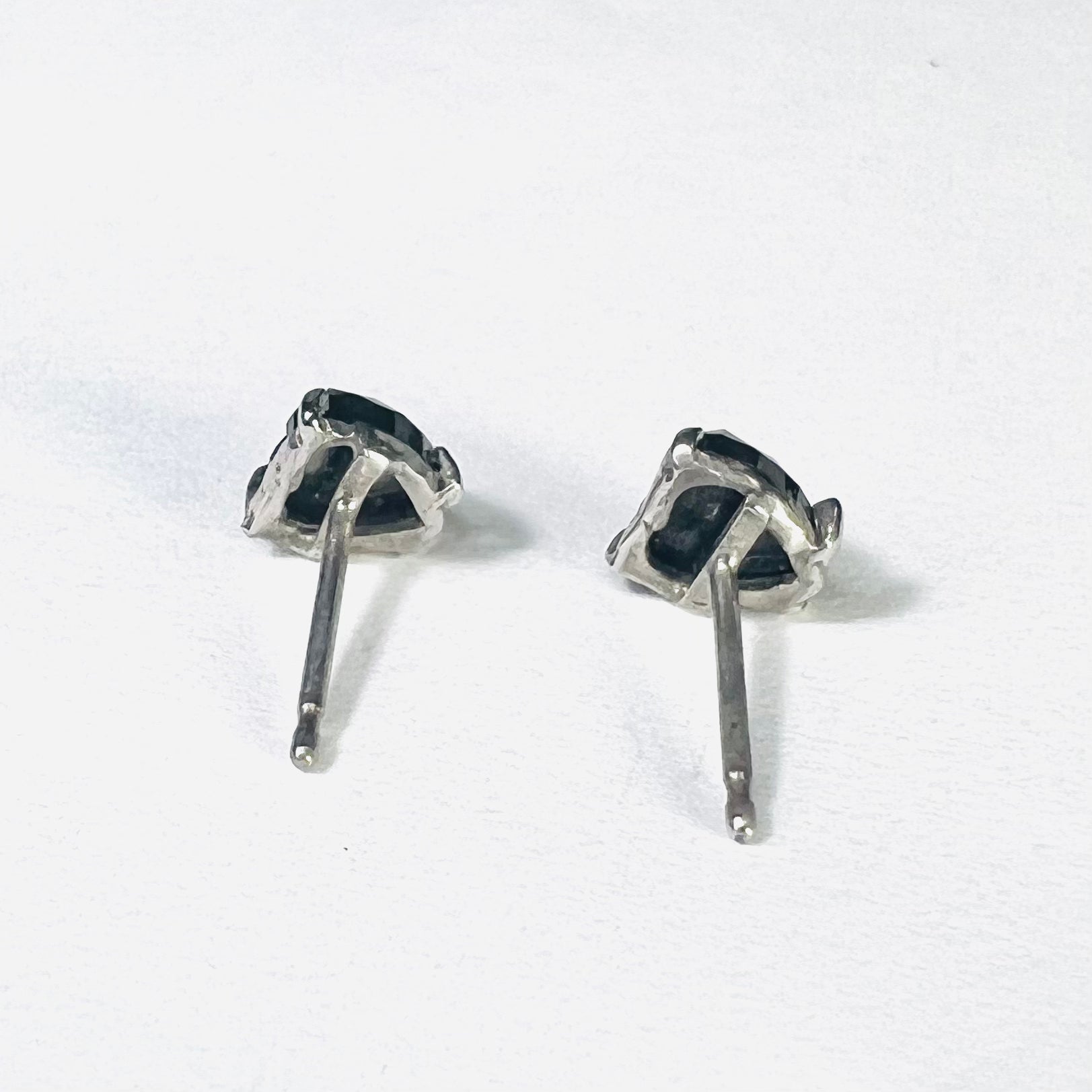 1ctw Rose Cut Black Heart Diamond 14K White Gold Earring Studs