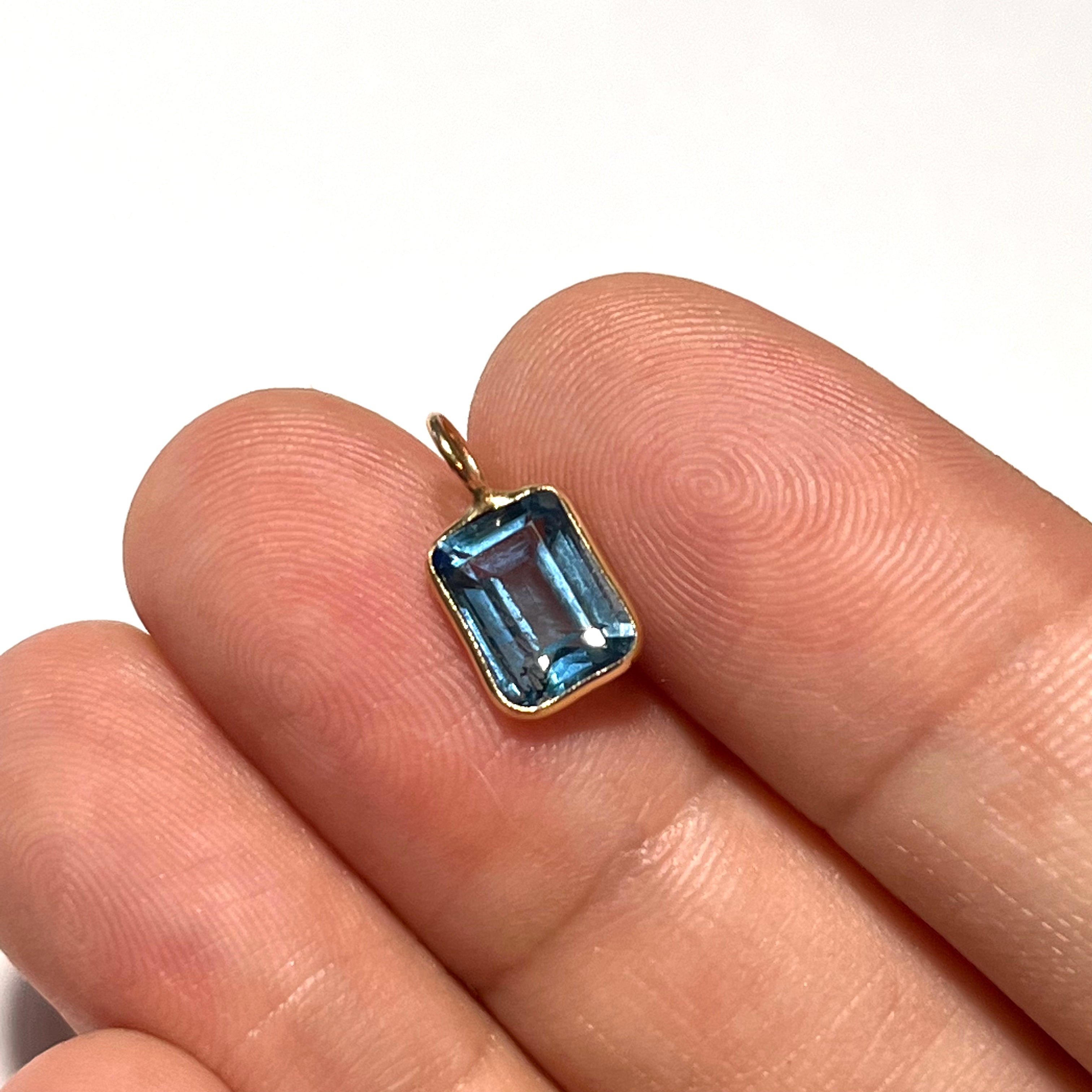 2ct Natural Blue Rectangular Topaz Pendant 14K Yellow Gold Pendant Charm