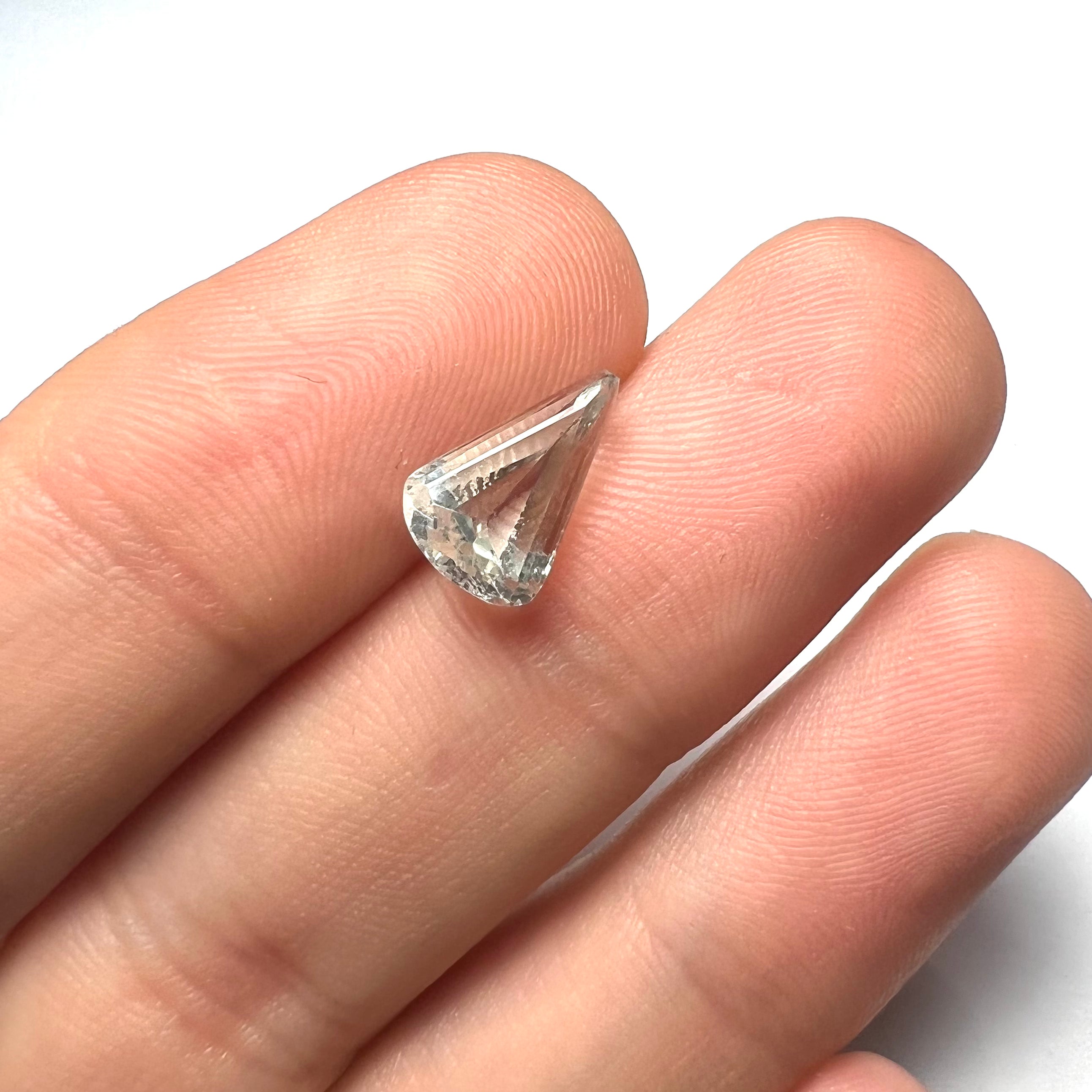 1.85CT Loose Natural Aquamarine 11x6x5mm Earth mined Gemstone