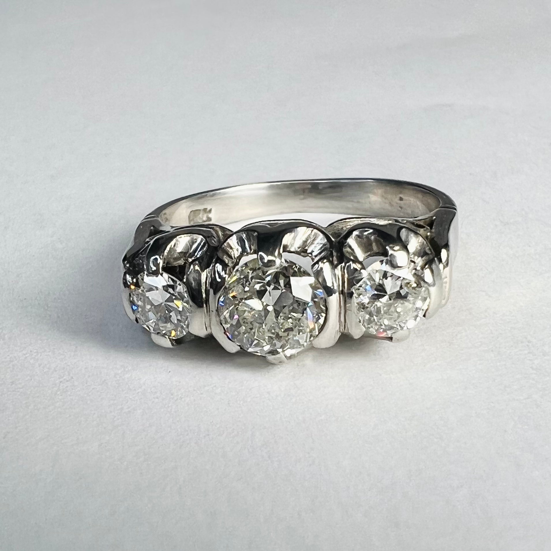 Antique 18K White Gold 3 Diamond Ring Size 6