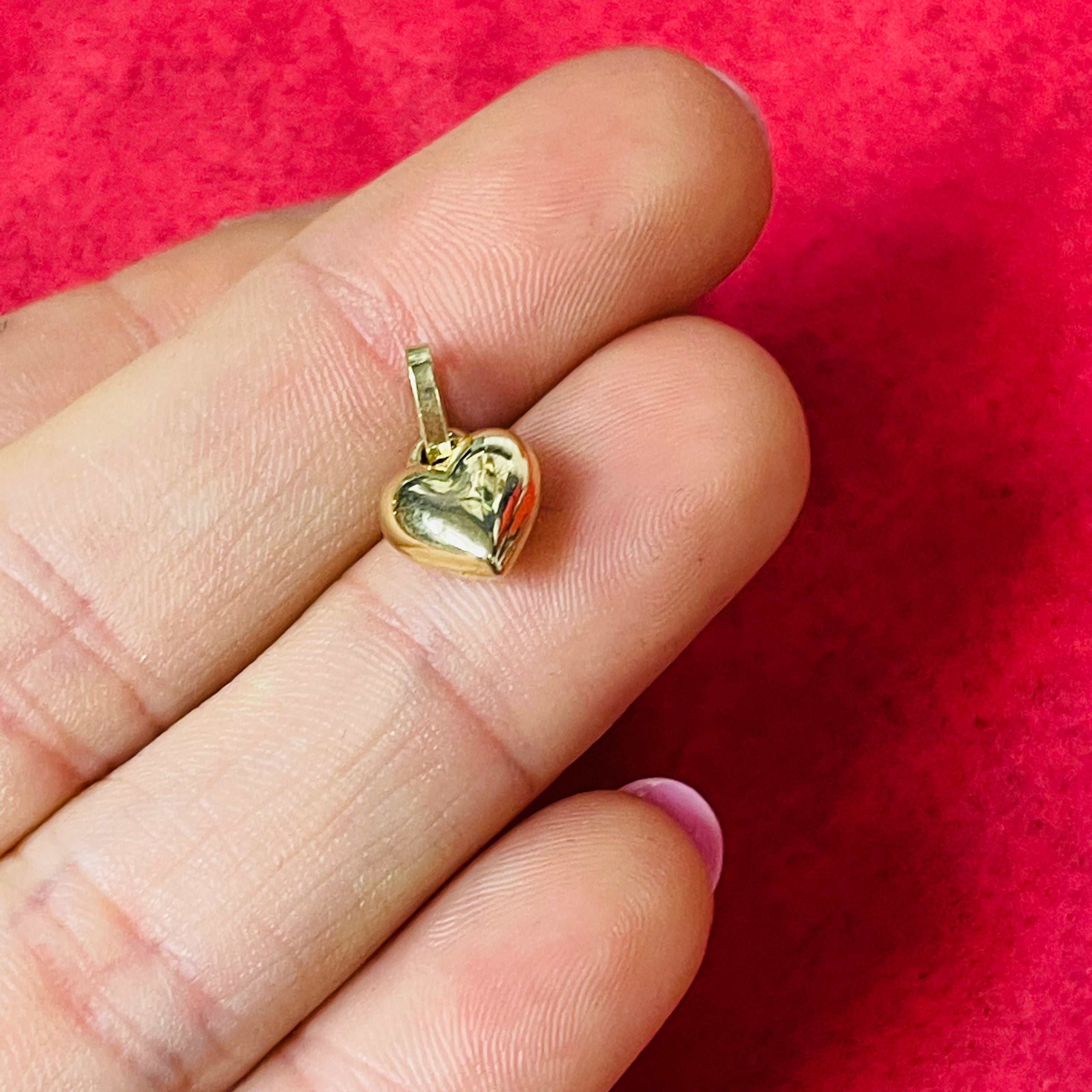14K Yellow Gold Puffed Heart Charm