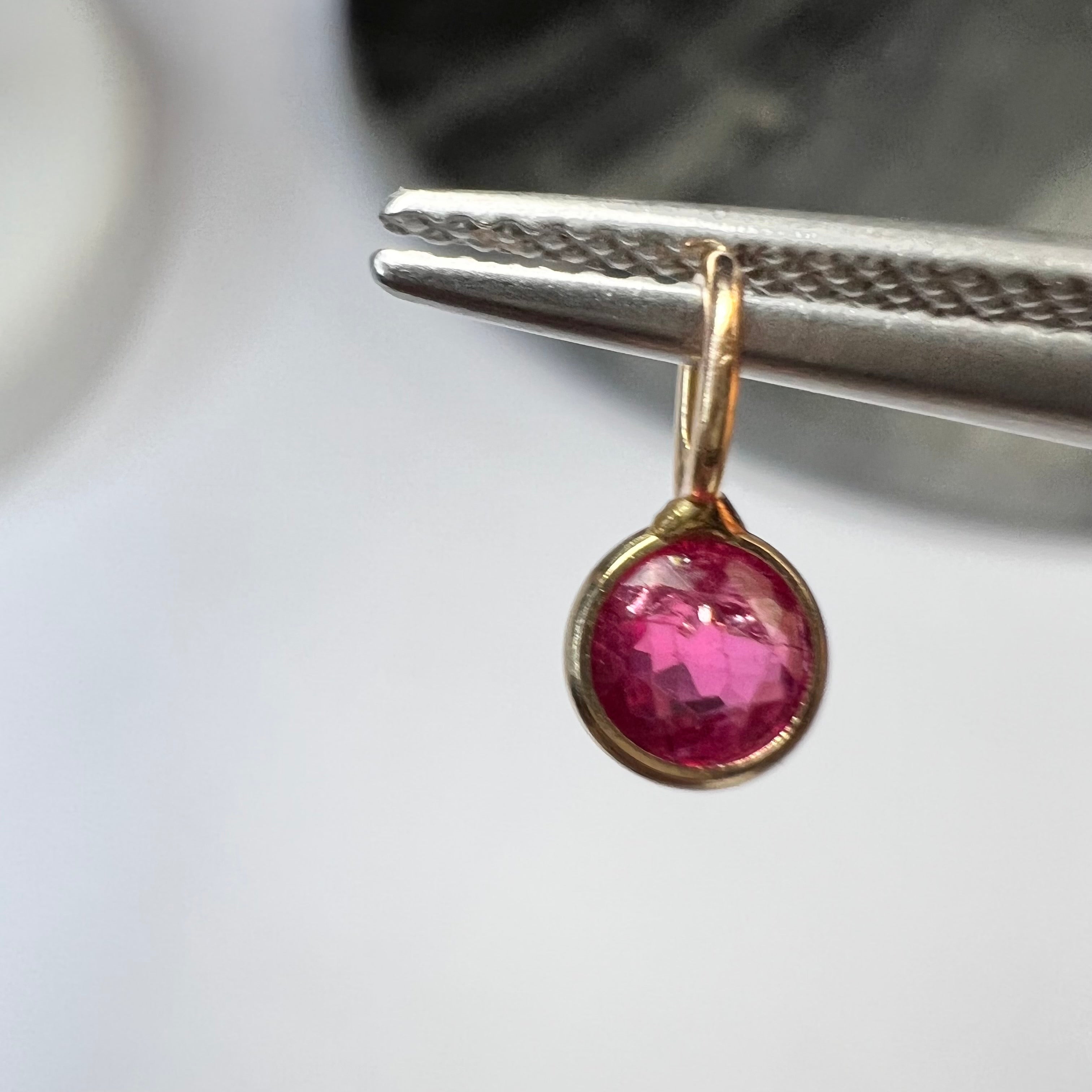 Natural Pink Round Ruby 14K Yellow Gold Pendant Charm 9x4.5mm